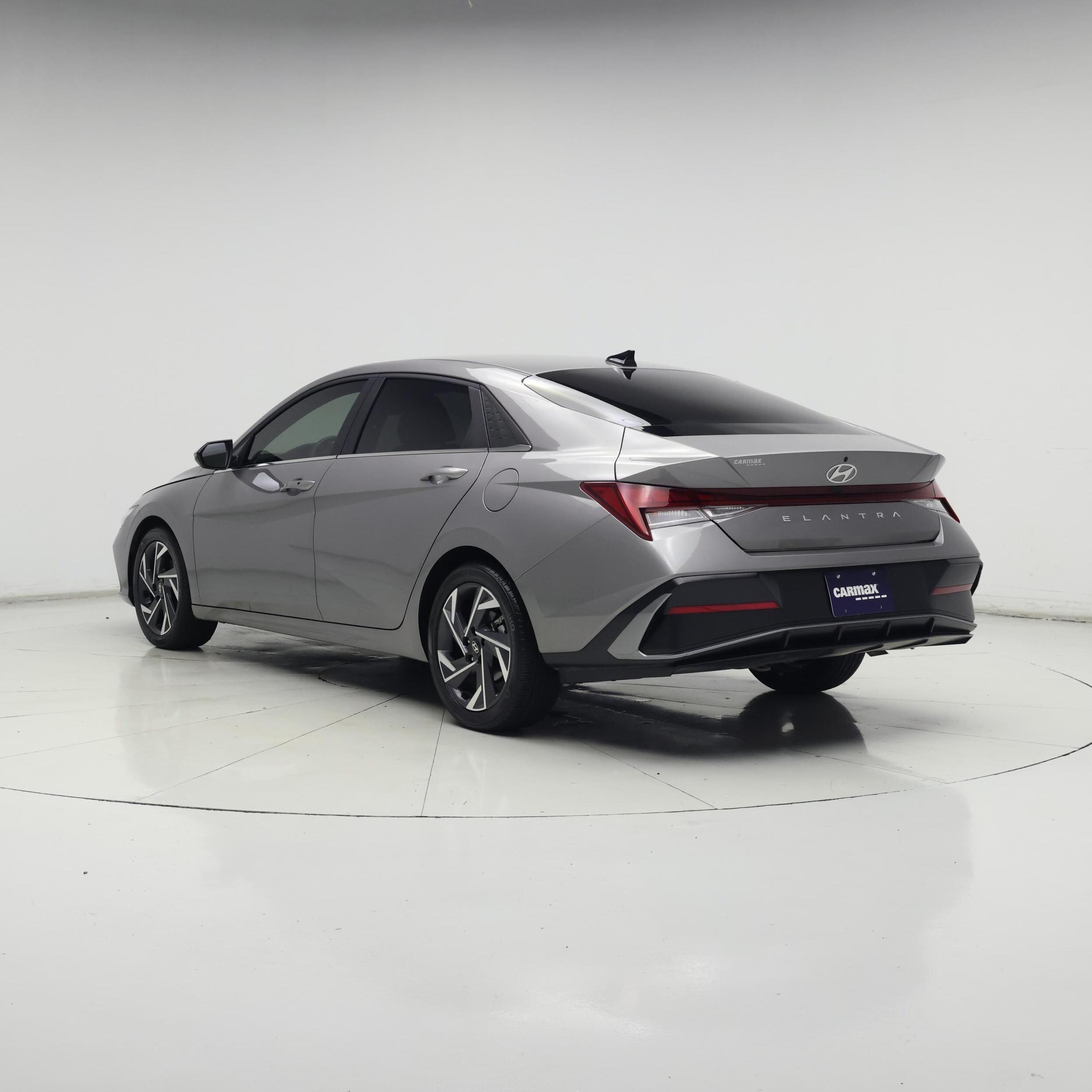 Thumbnail: 2024 Hyundai Elantra - 2