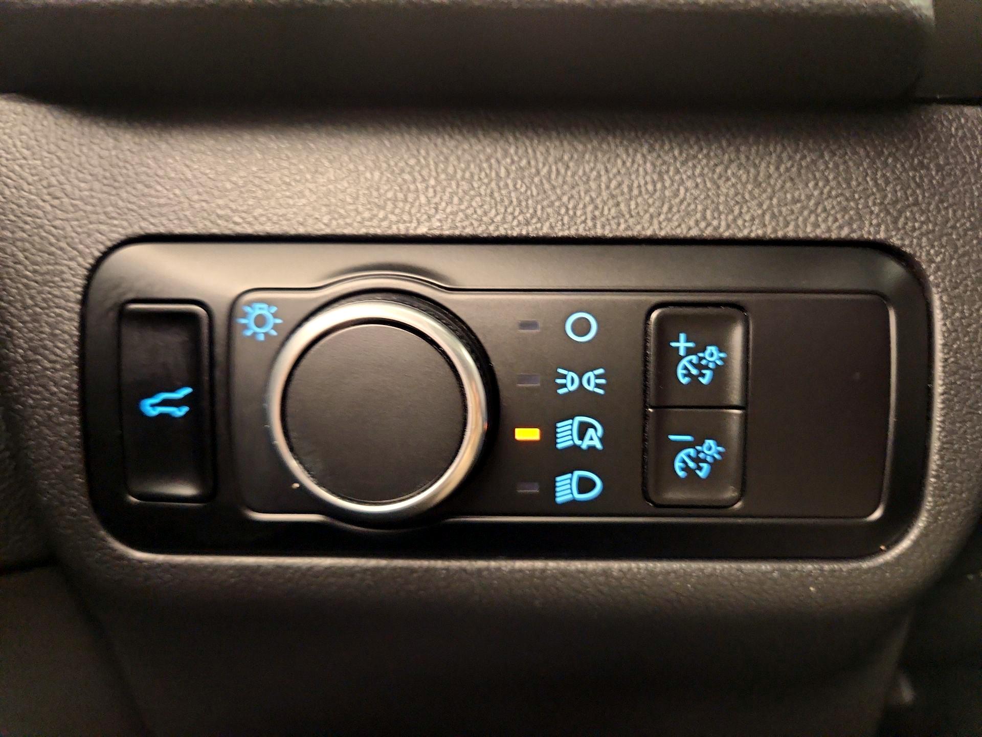 Thumbnail: 2023 Ford Escape - 13