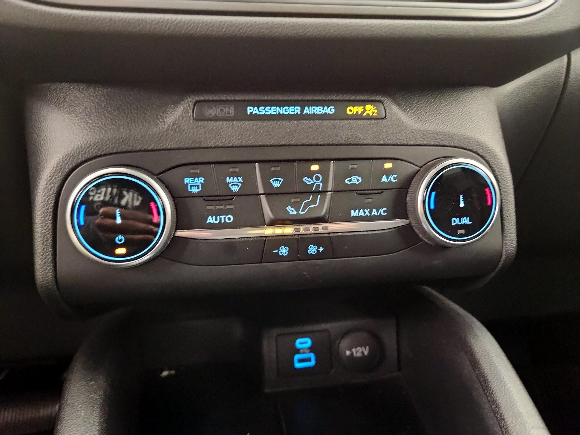 Thumbnail: 2023 Ford Escape - 16