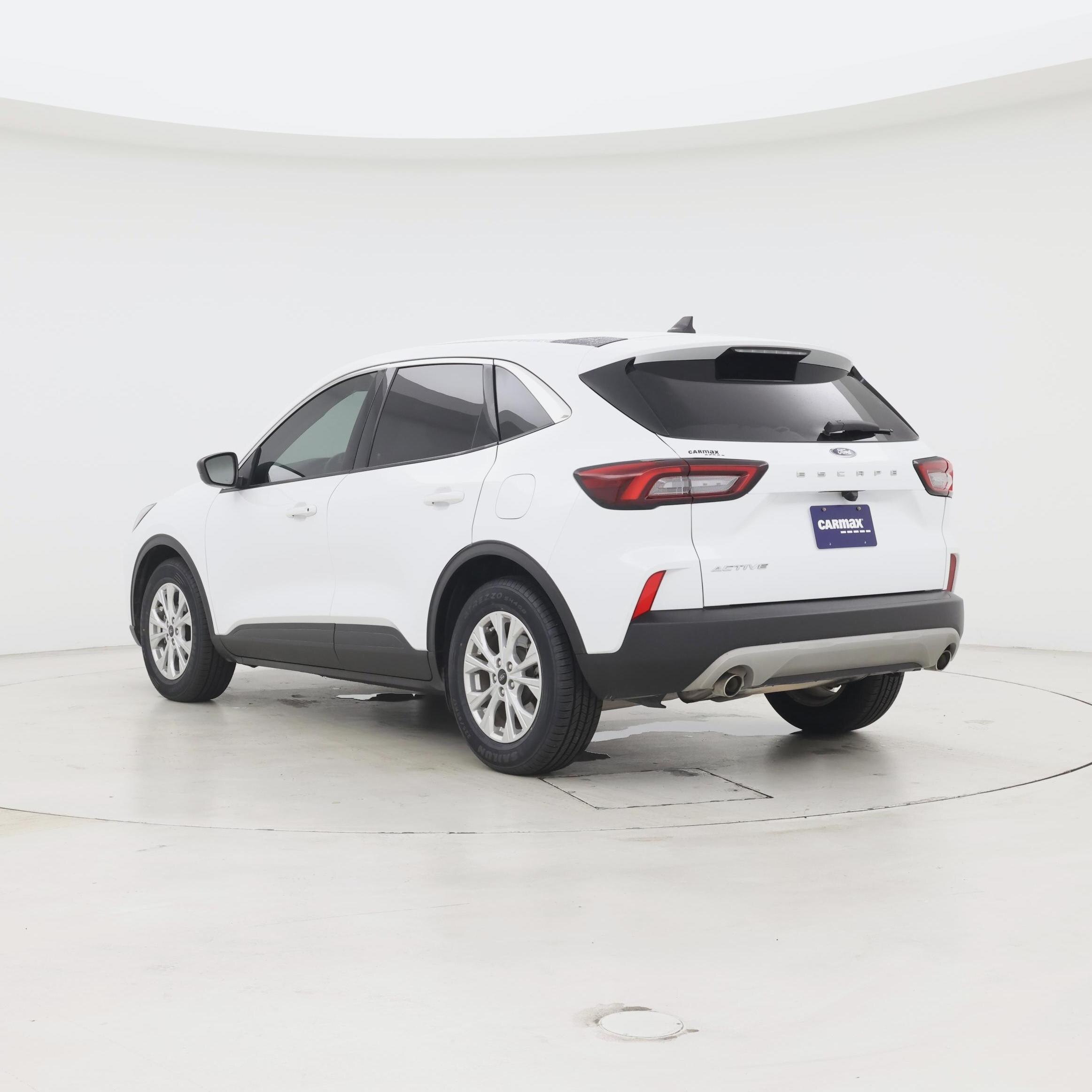 Thumbnail: 2023 Ford Escape - 2