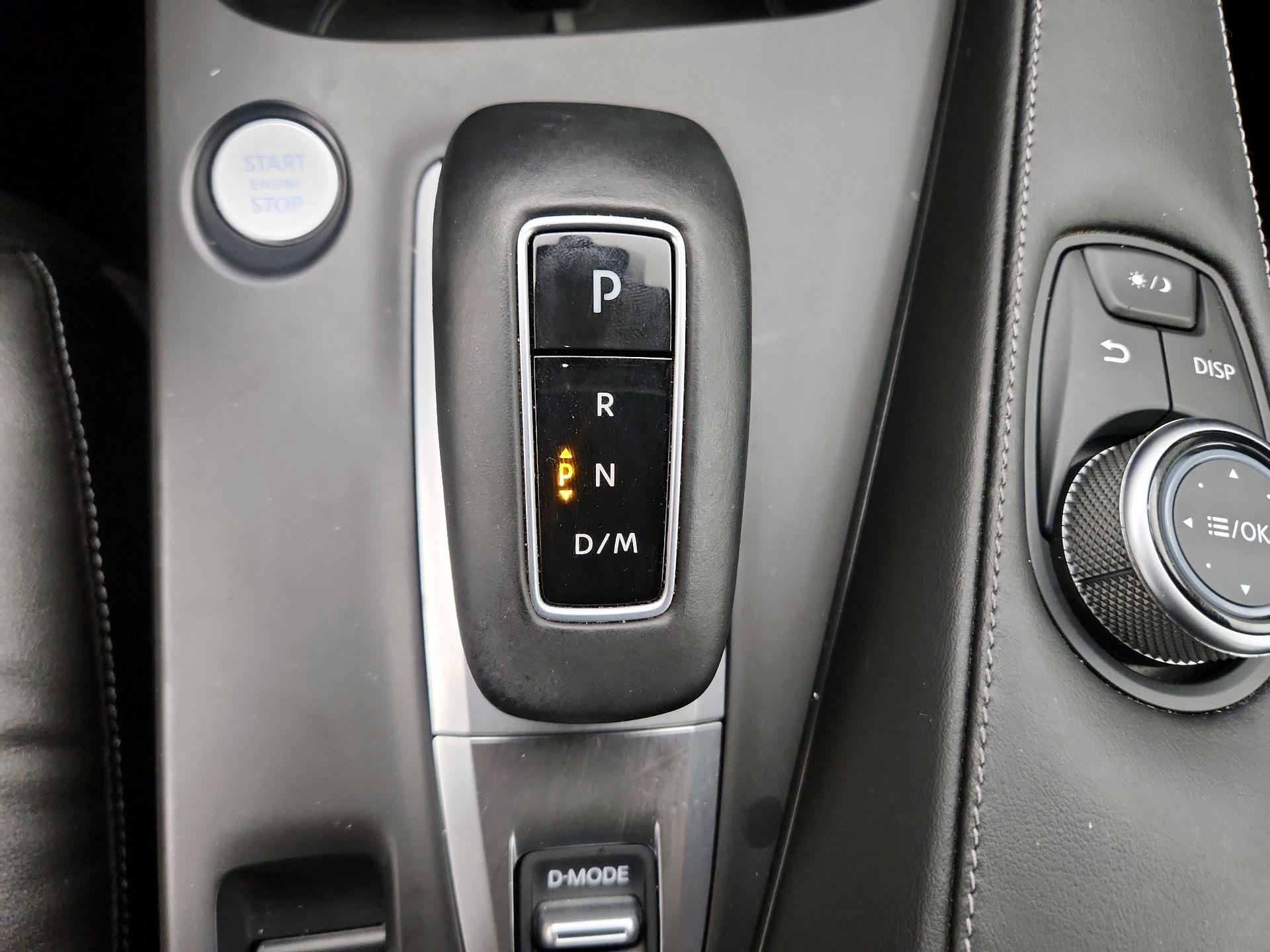 Thumbnail: 2023 INFINITI QX50 - 17