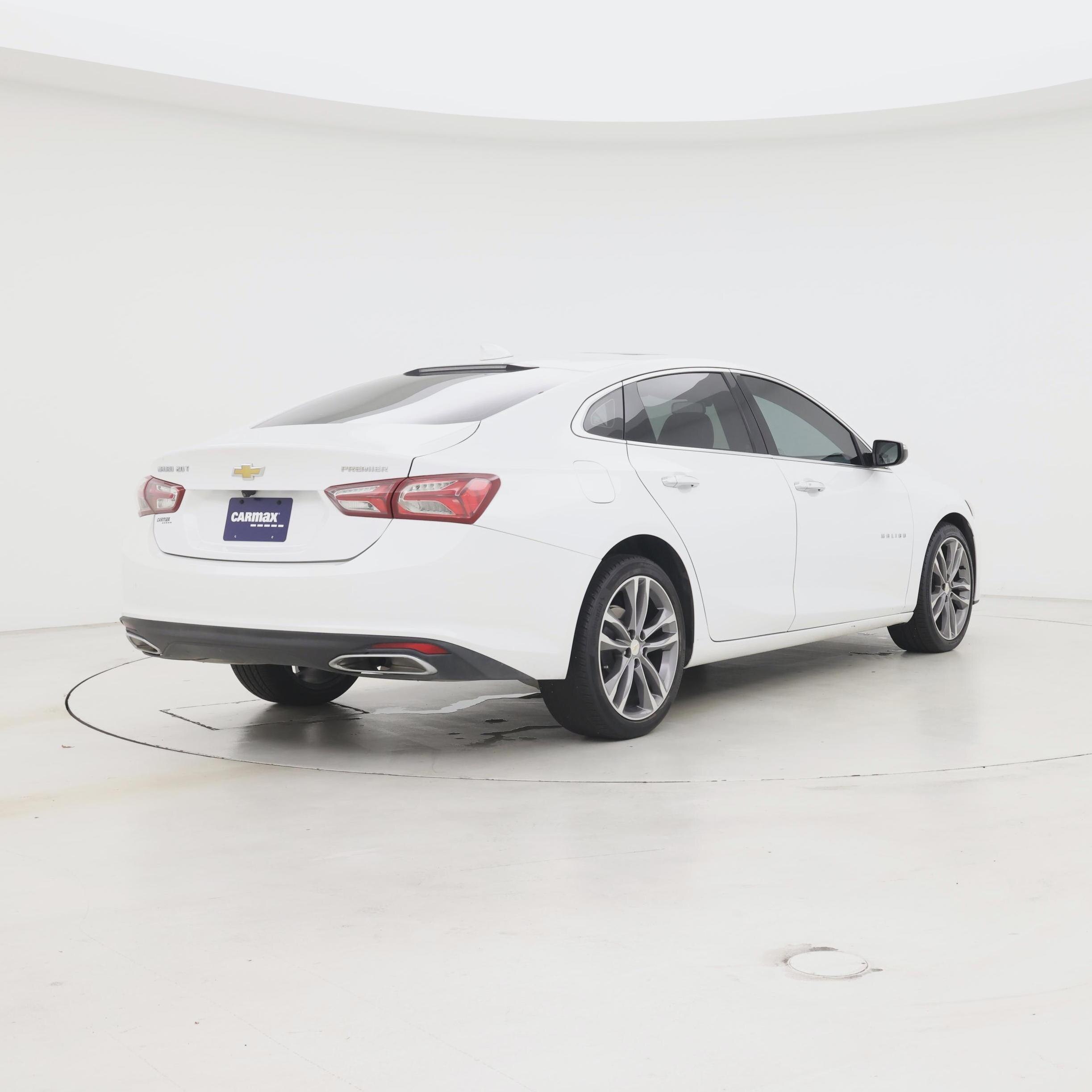 Thumbnail: 2022 Chevrolet Malibu - 8