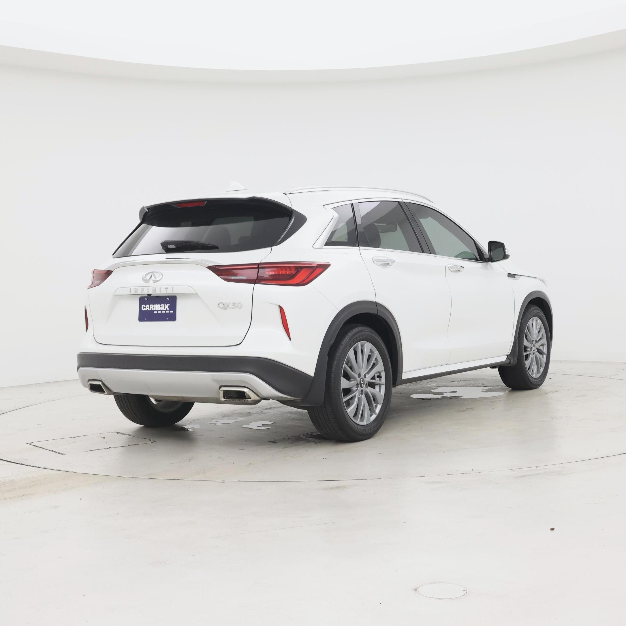 Thumbnail: 2024 INFINITI QX50 - 8