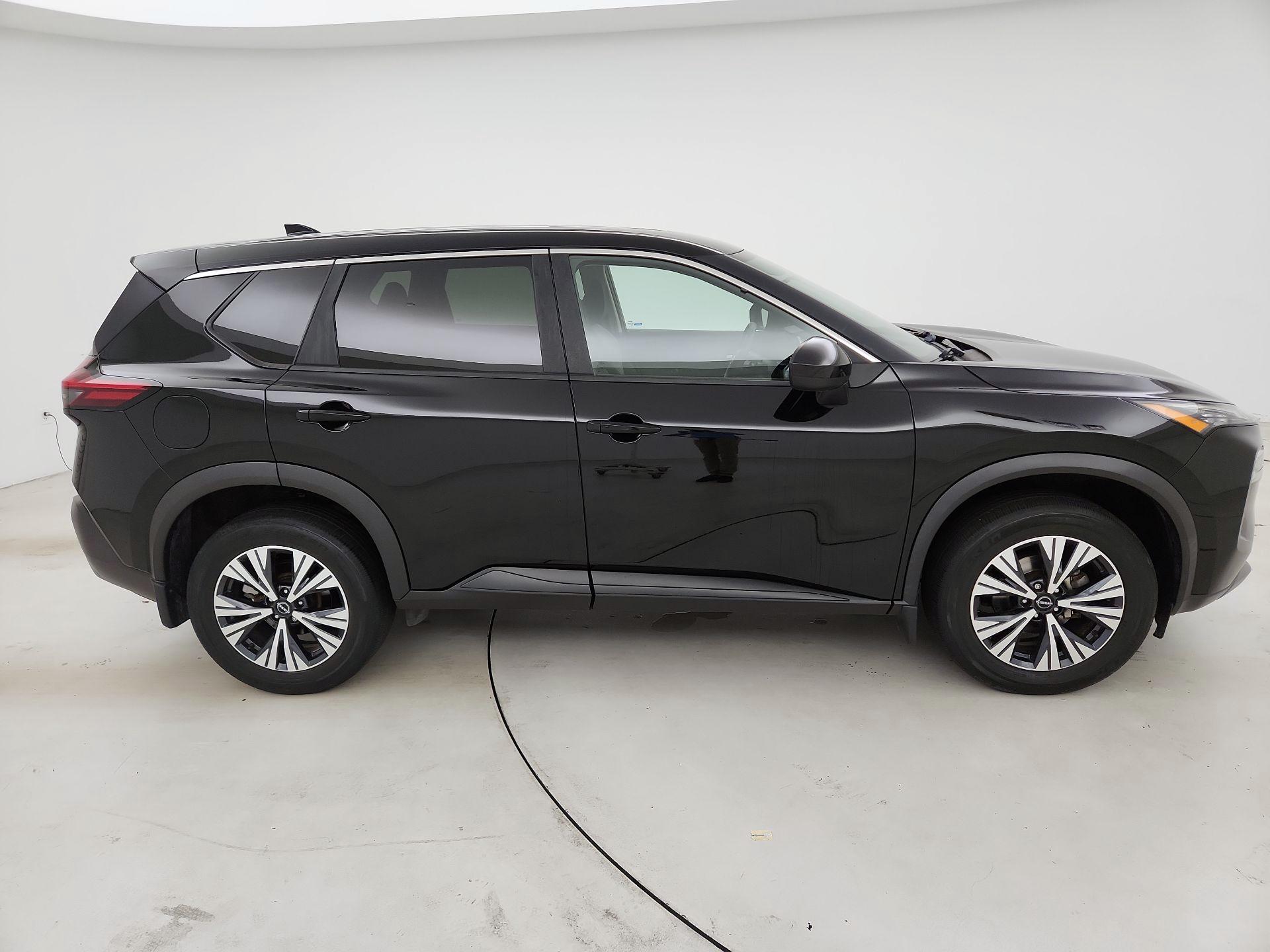 Thumbnail: 2023 Nissan Rogue - 4