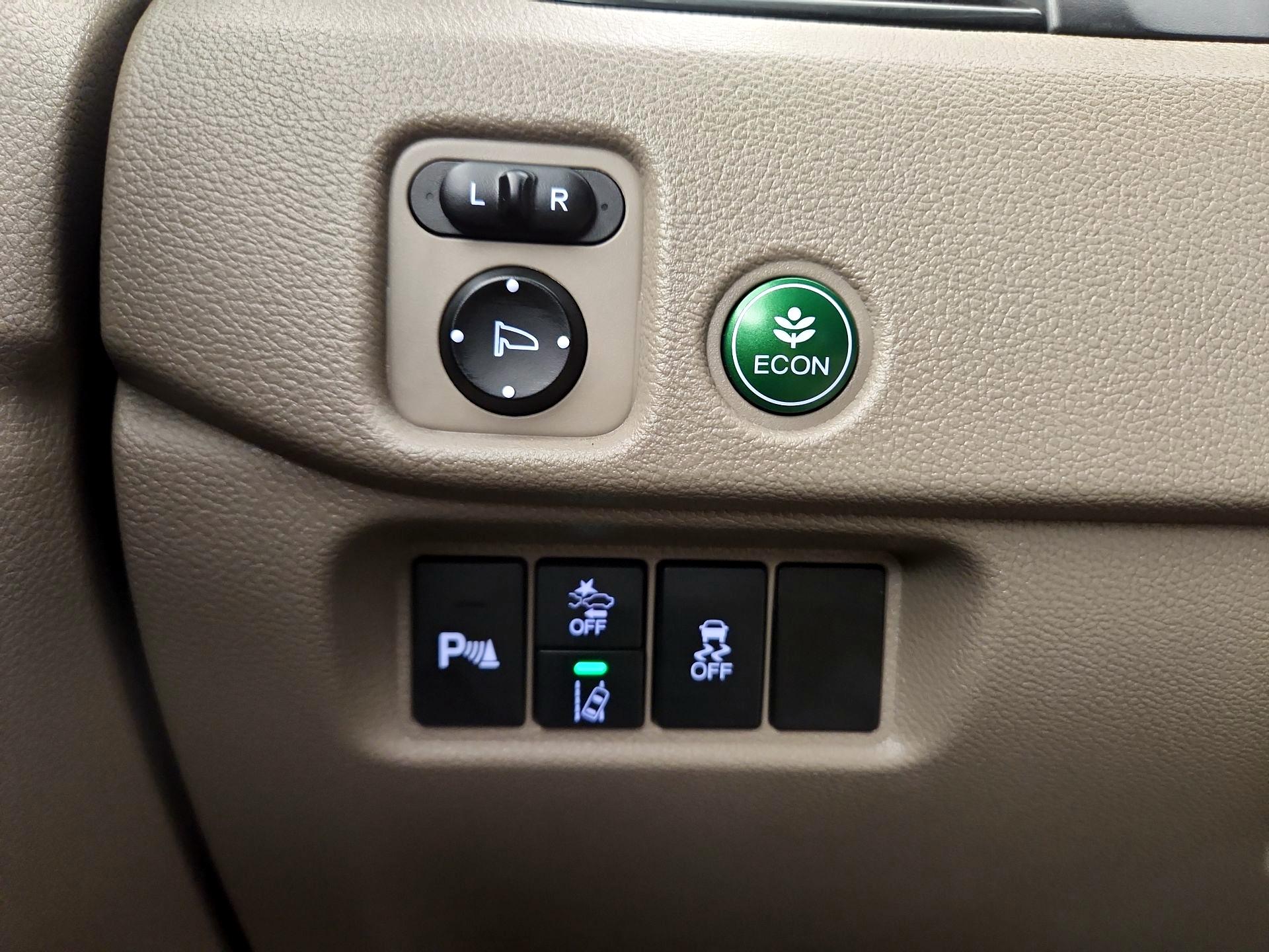 Thumbnail: 2021 Honda Pilot - 13