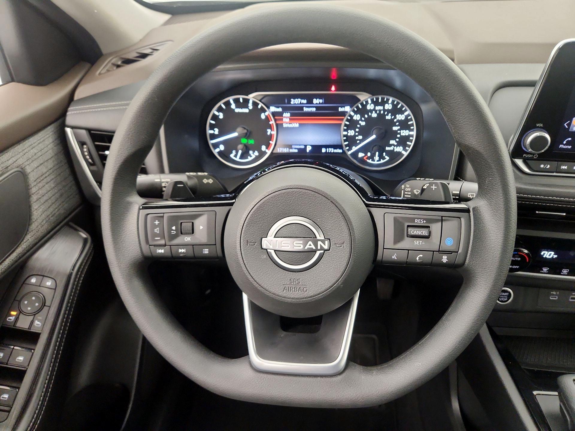 Thumbnail: 2023 Nissan Rogue - 10