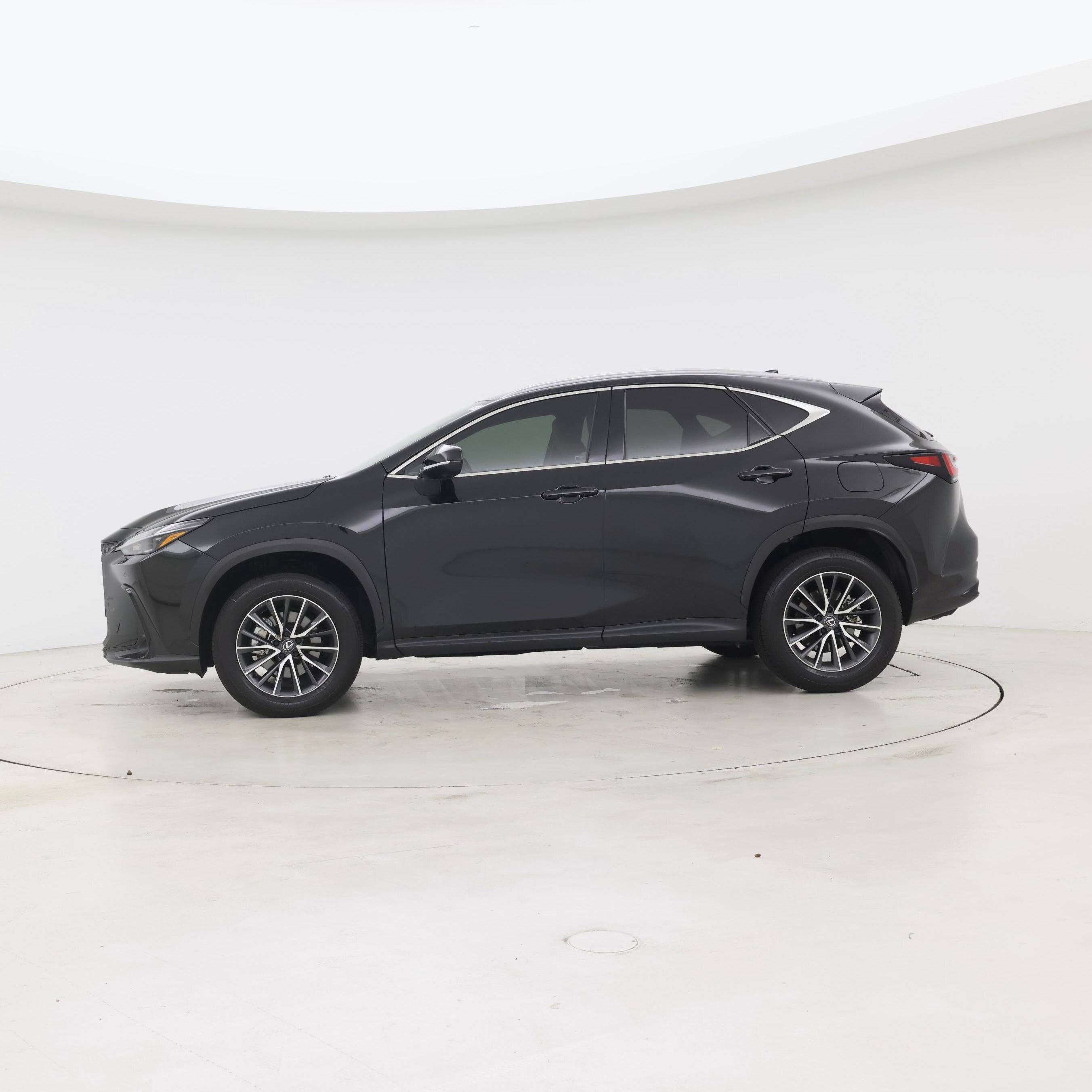 Thumbnail: 2025 Lexus NX - 3