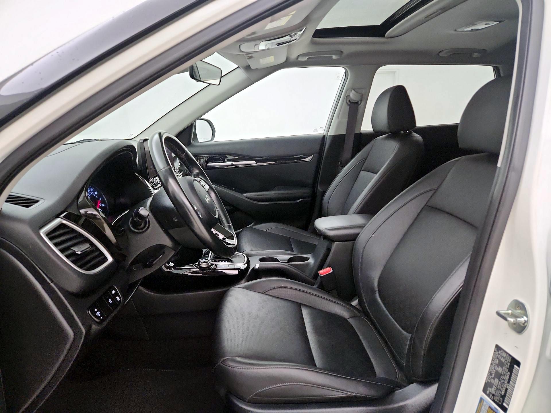 Thumbnail: 2022 Kia Seltos - 11