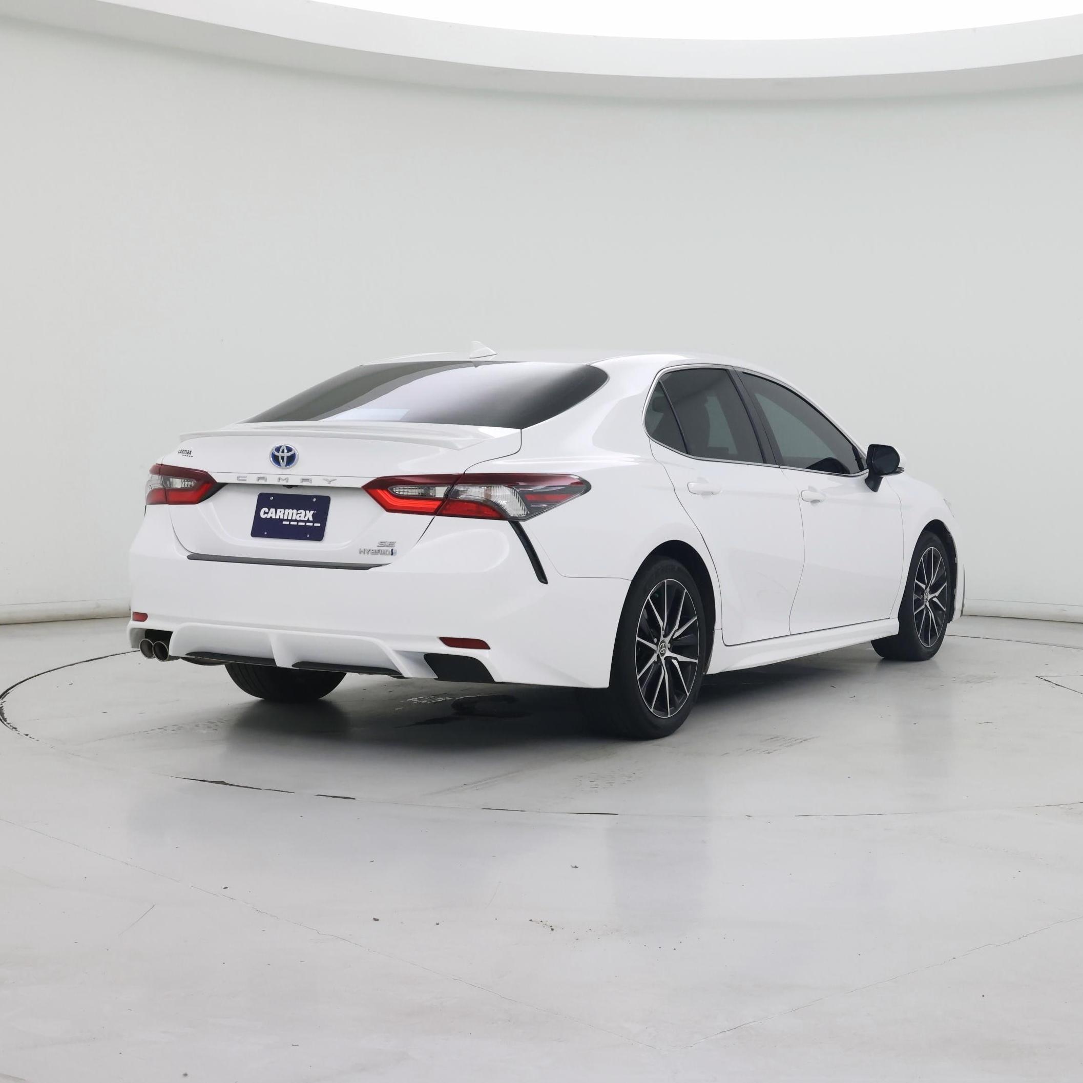 Thumbnail: 2023 Toyota Camry - 8