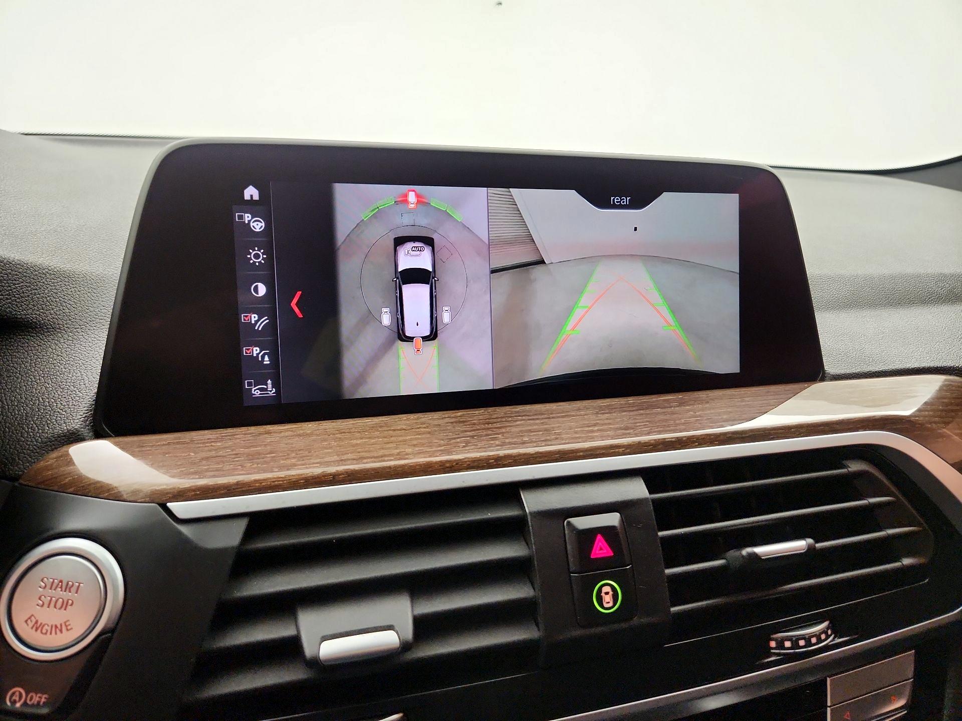 Thumbnail: 2021 BMW X3 - 15