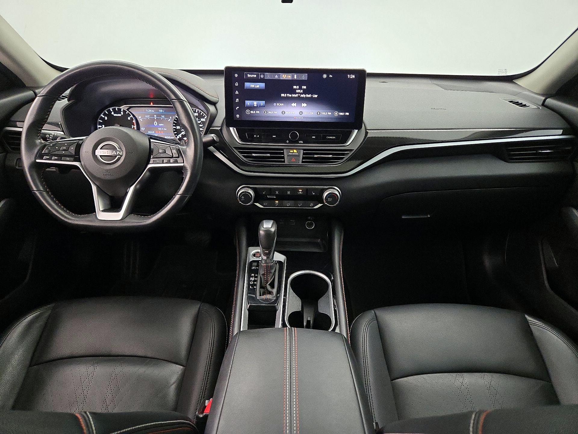 Thumbnail: 2023 Nissan Altima - 9