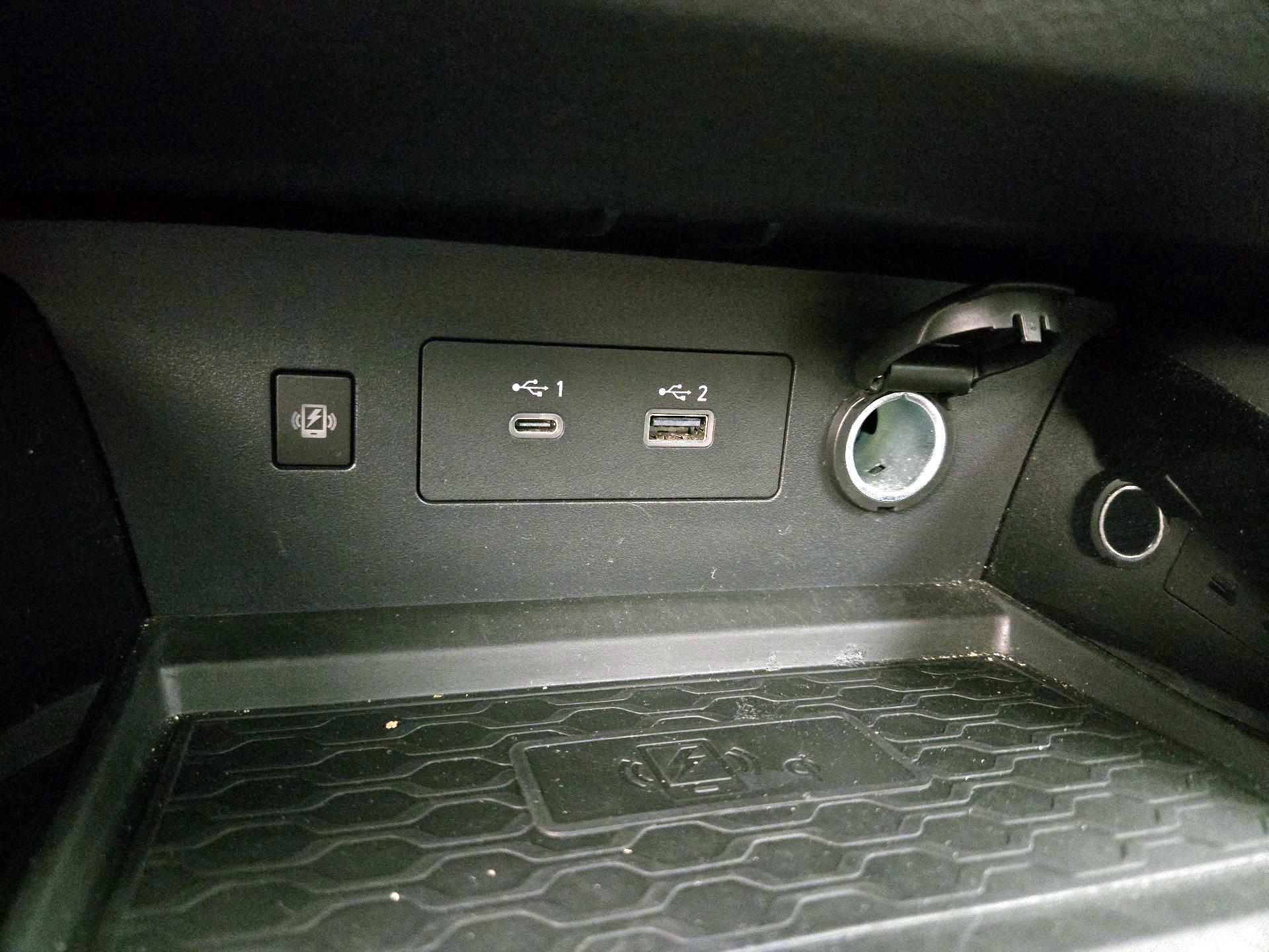 Thumbnail: 2023 Nissan Altima - 19