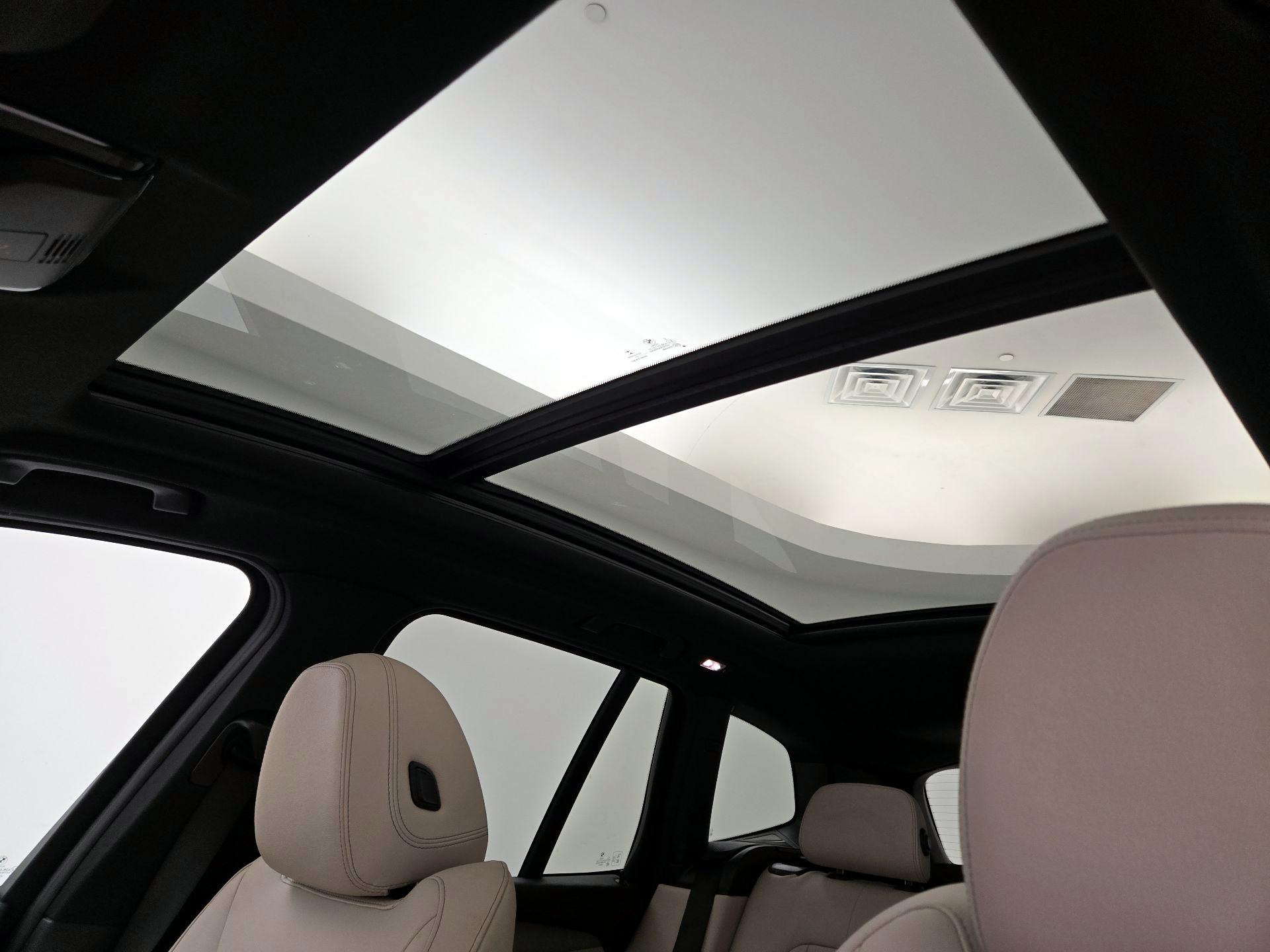 Thumbnail: 2021 BMW X3 - 20