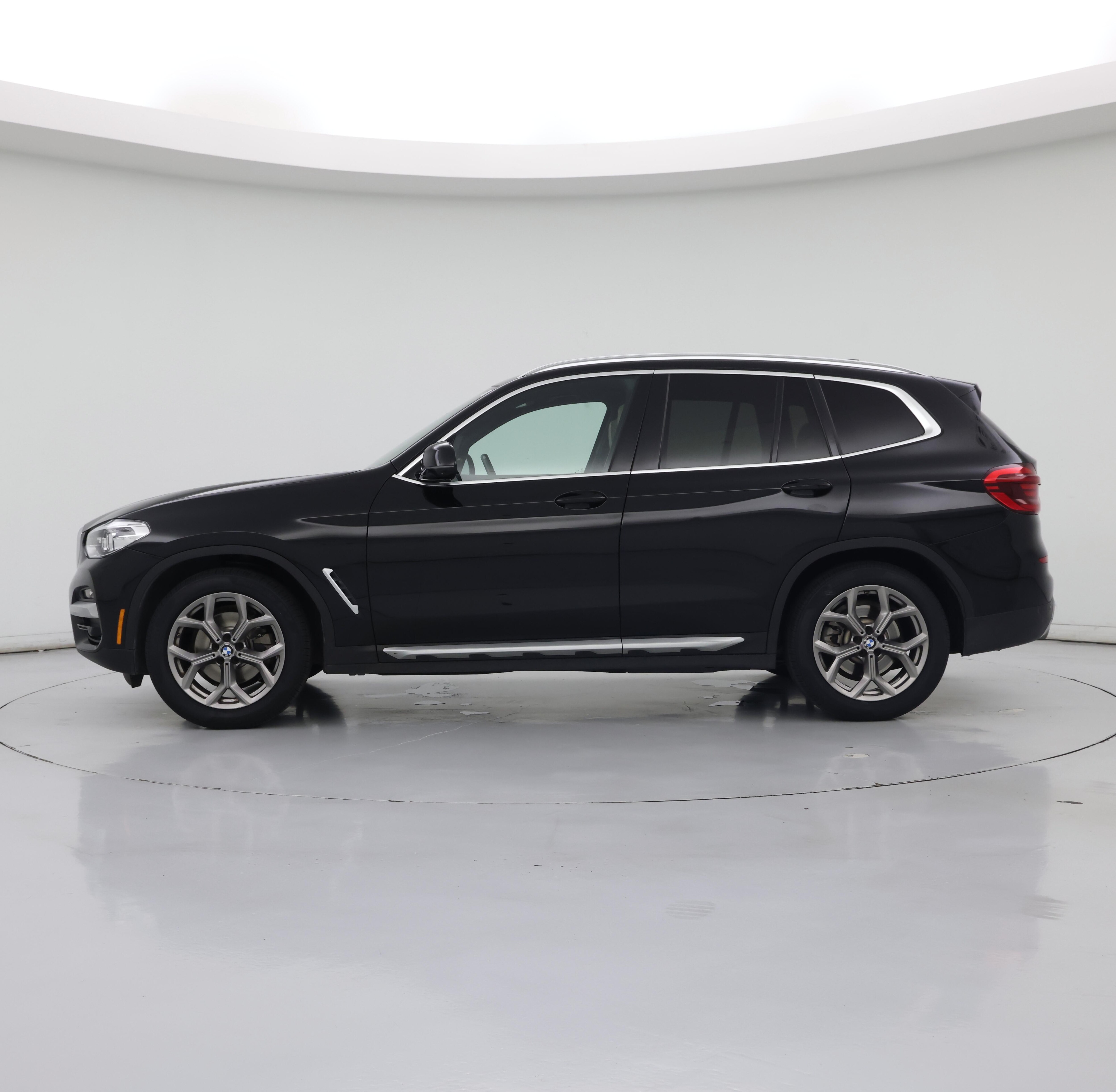Thumbnail: 2021 BMW X3 - 3