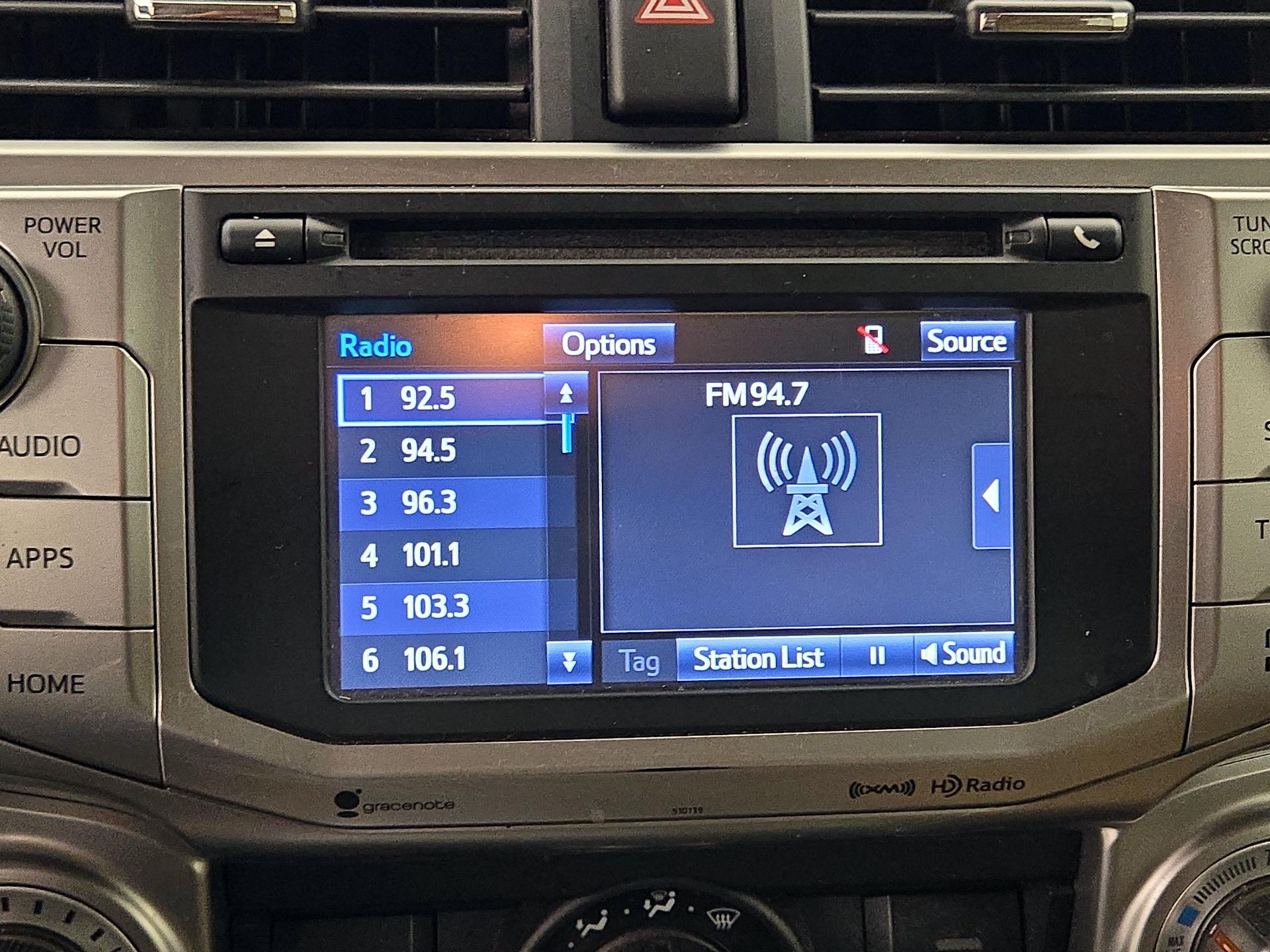 Thumbnail: 2018 Toyota 4Runner - 15