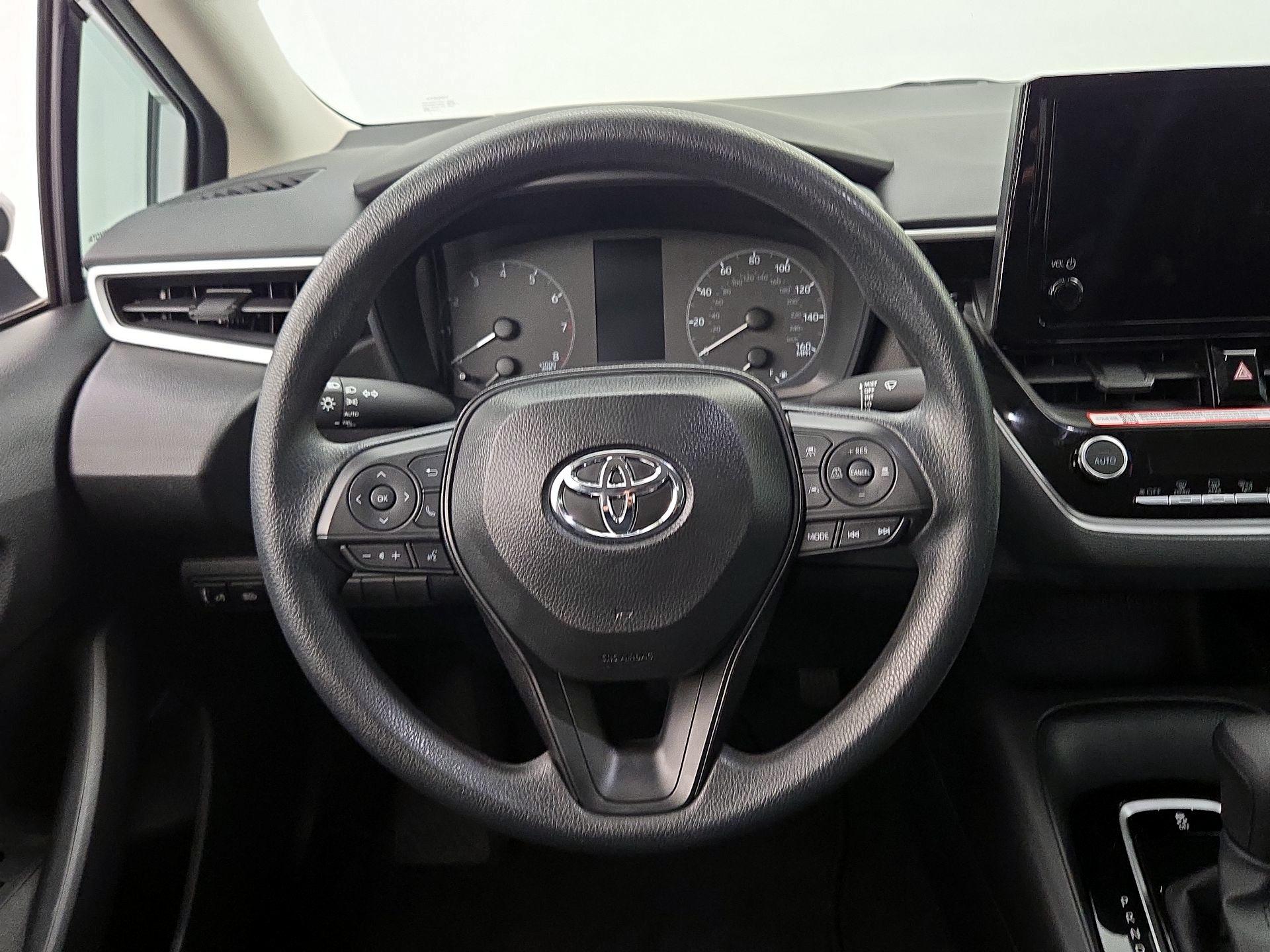 Thumbnail: 2025 Toyota Corolla - 10