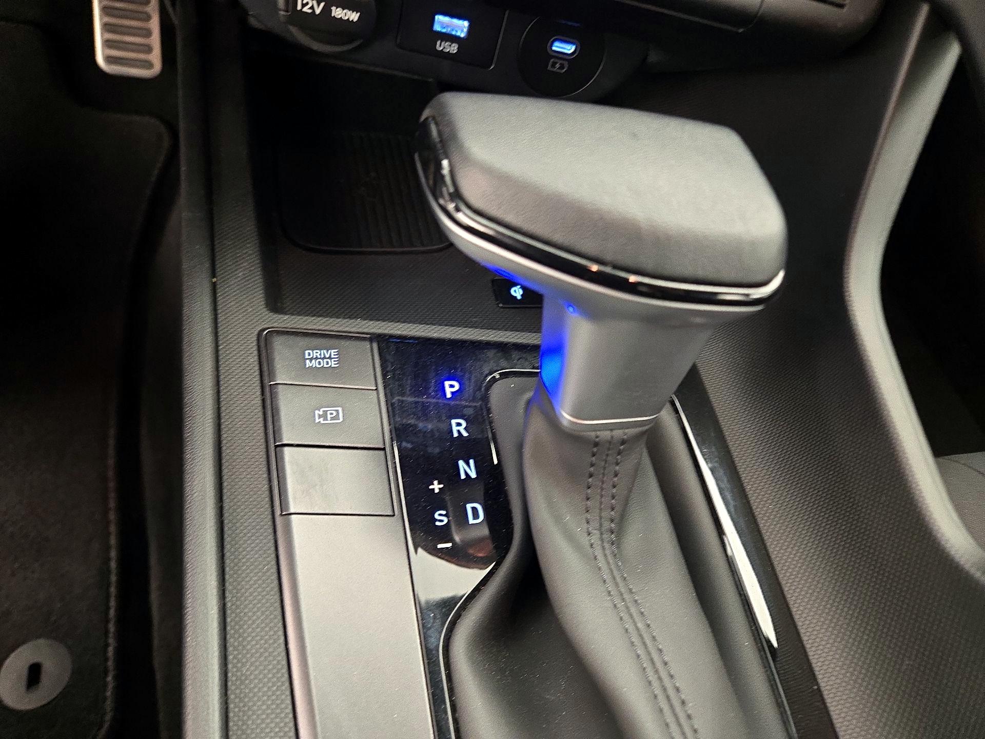 Thumbnail: 2025 Hyundai Elantra - 17