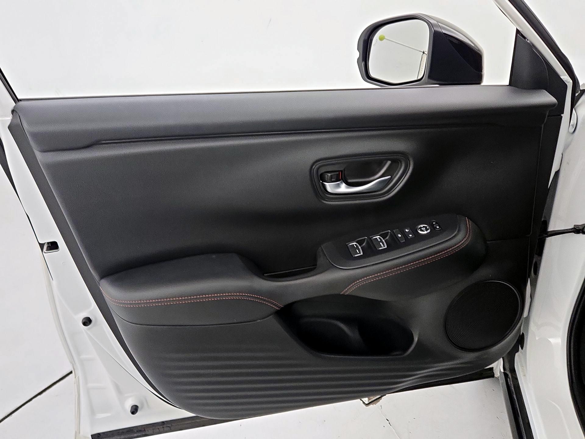 Thumbnail: 2025 Honda HR-V - 12