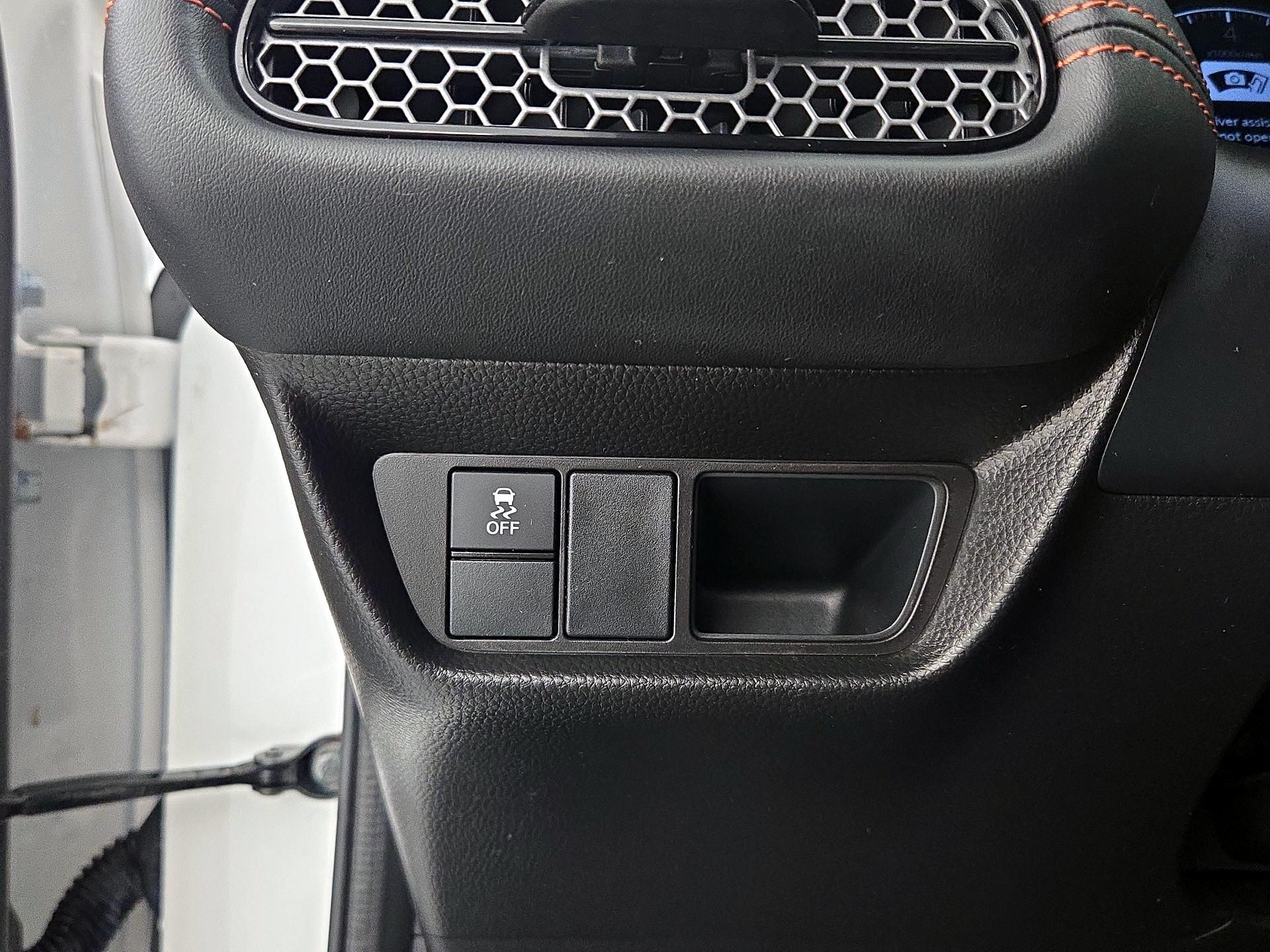 Thumbnail: 2025 Honda HR-V - 13