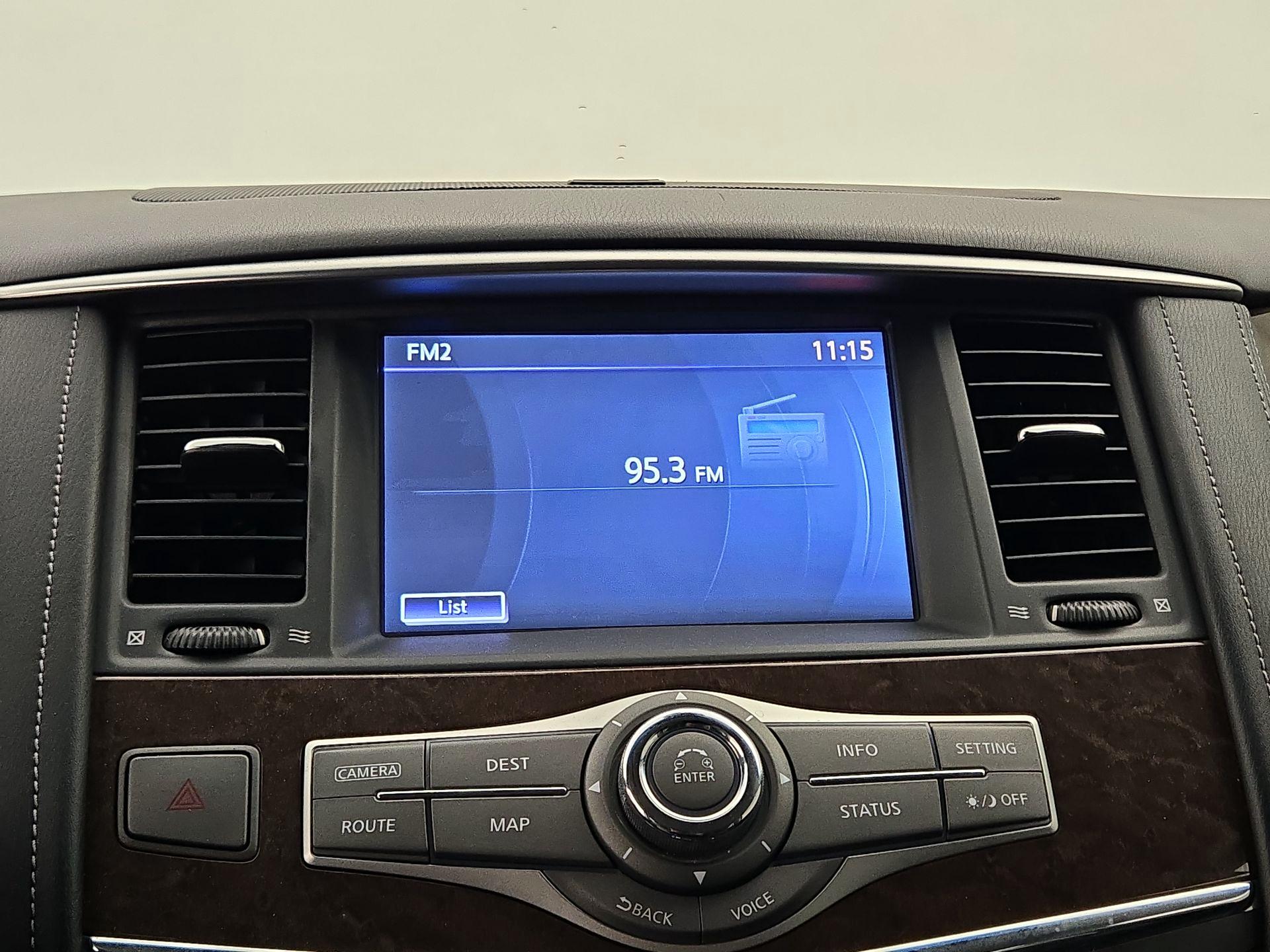 Thumbnail: 2017 INFINITI QX80 - 16