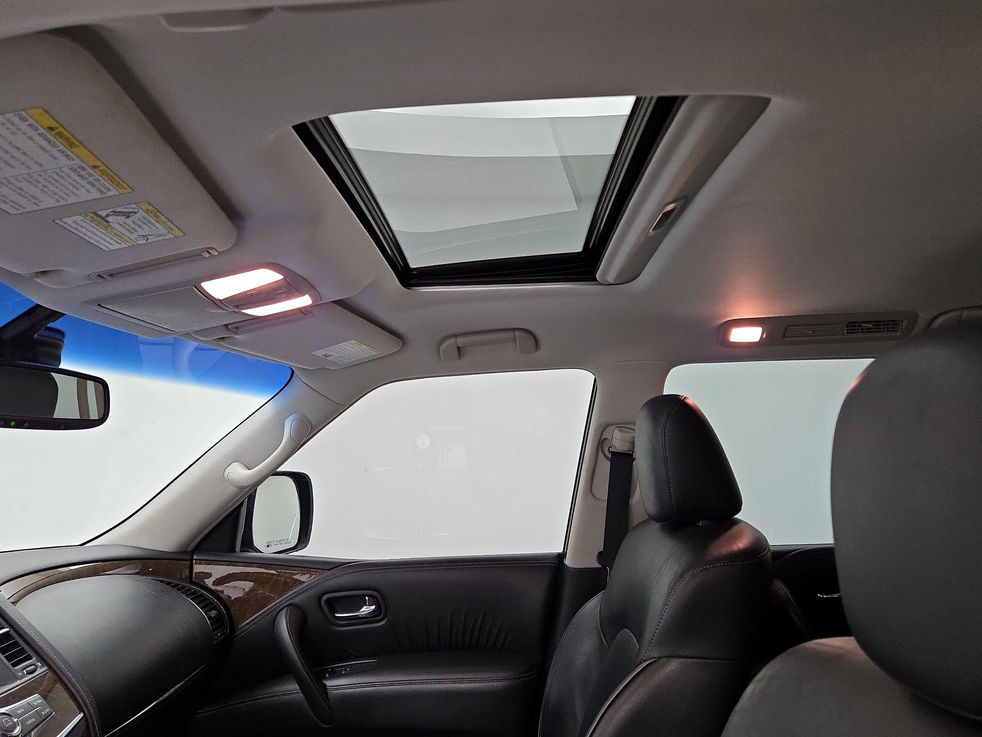 Thumbnail: 2017 INFINITI QX80 - 19