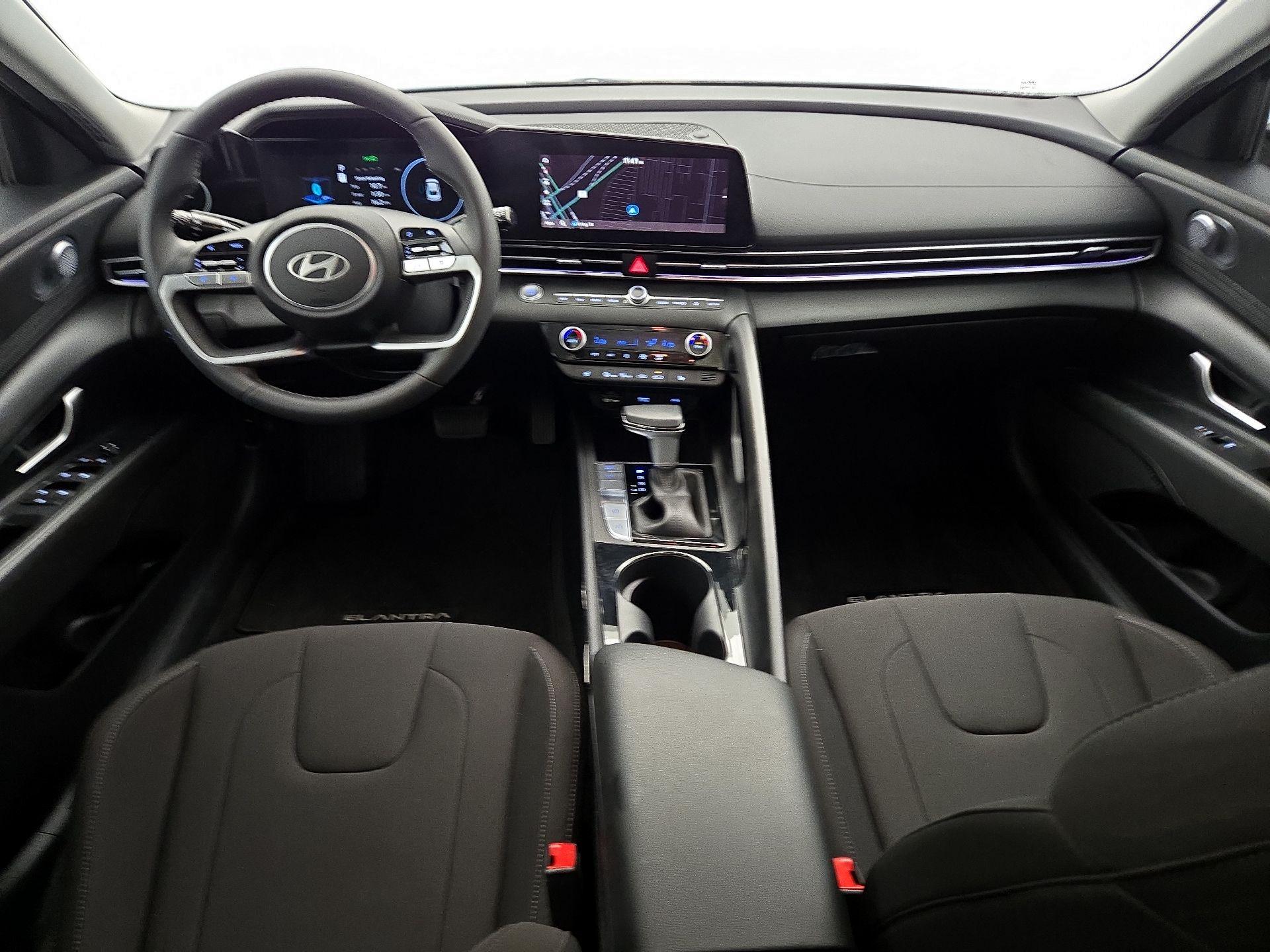 Thumbnail: 2025 Hyundai Elantra - 9