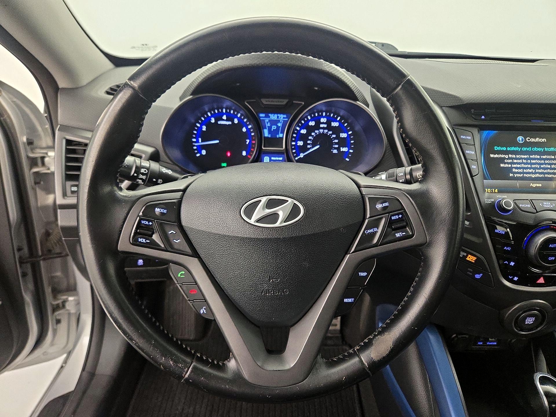Thumbnail: 2014 Hyundai Veloster - 10