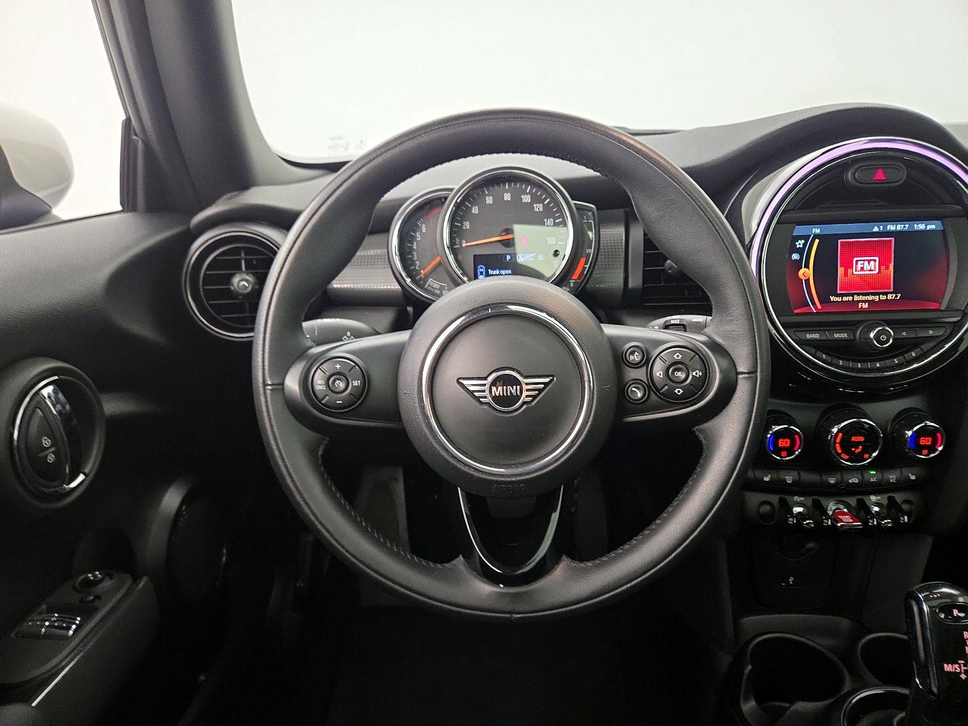 Thumbnail: 2020 MINI Cooper Hardtop - 10