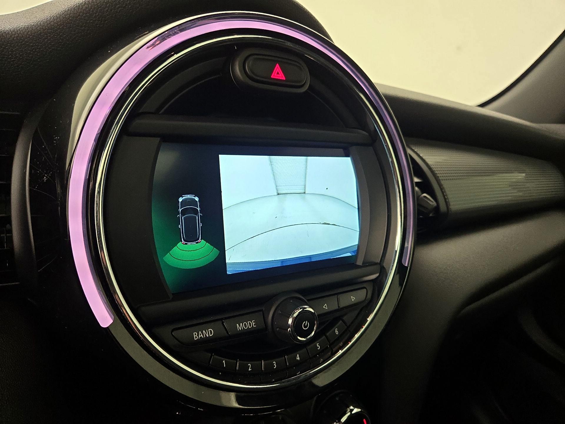 Thumbnail: 2020 MINI Cooper Hardtop - 14