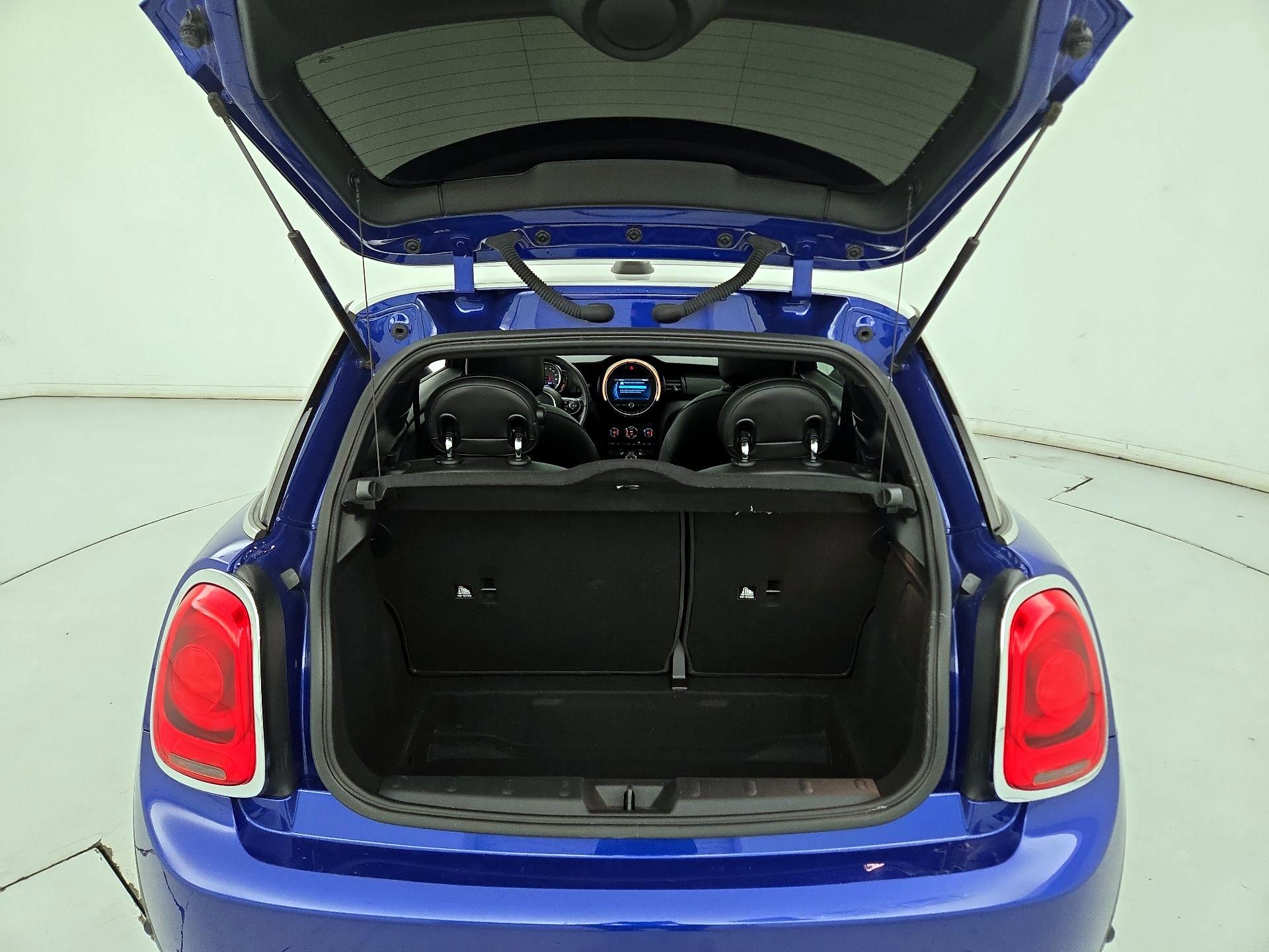 Thumbnail: 2020 MINI Cooper Hardtop - 20