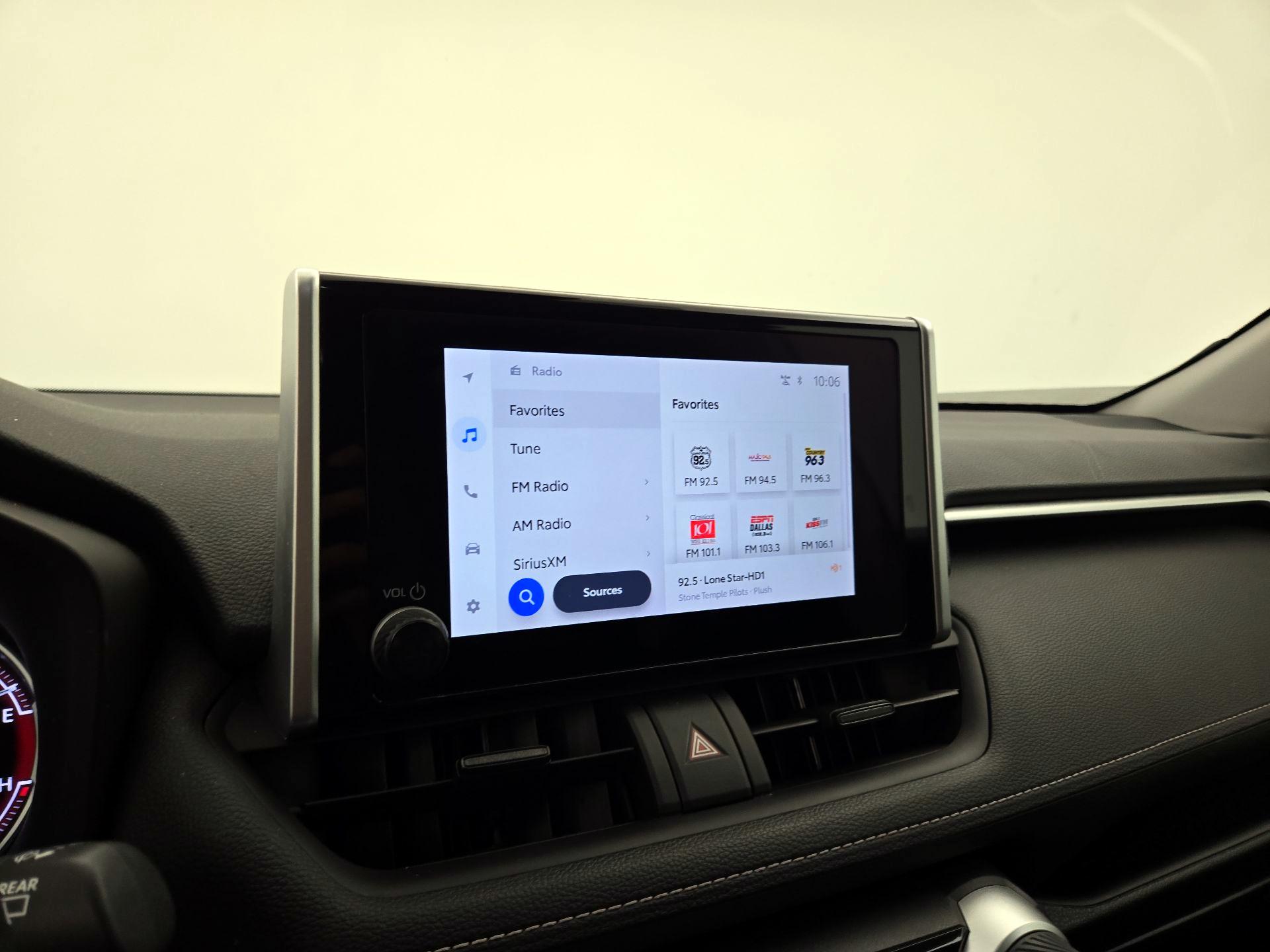 Thumbnail: 2024 Toyota RAV4 - 15