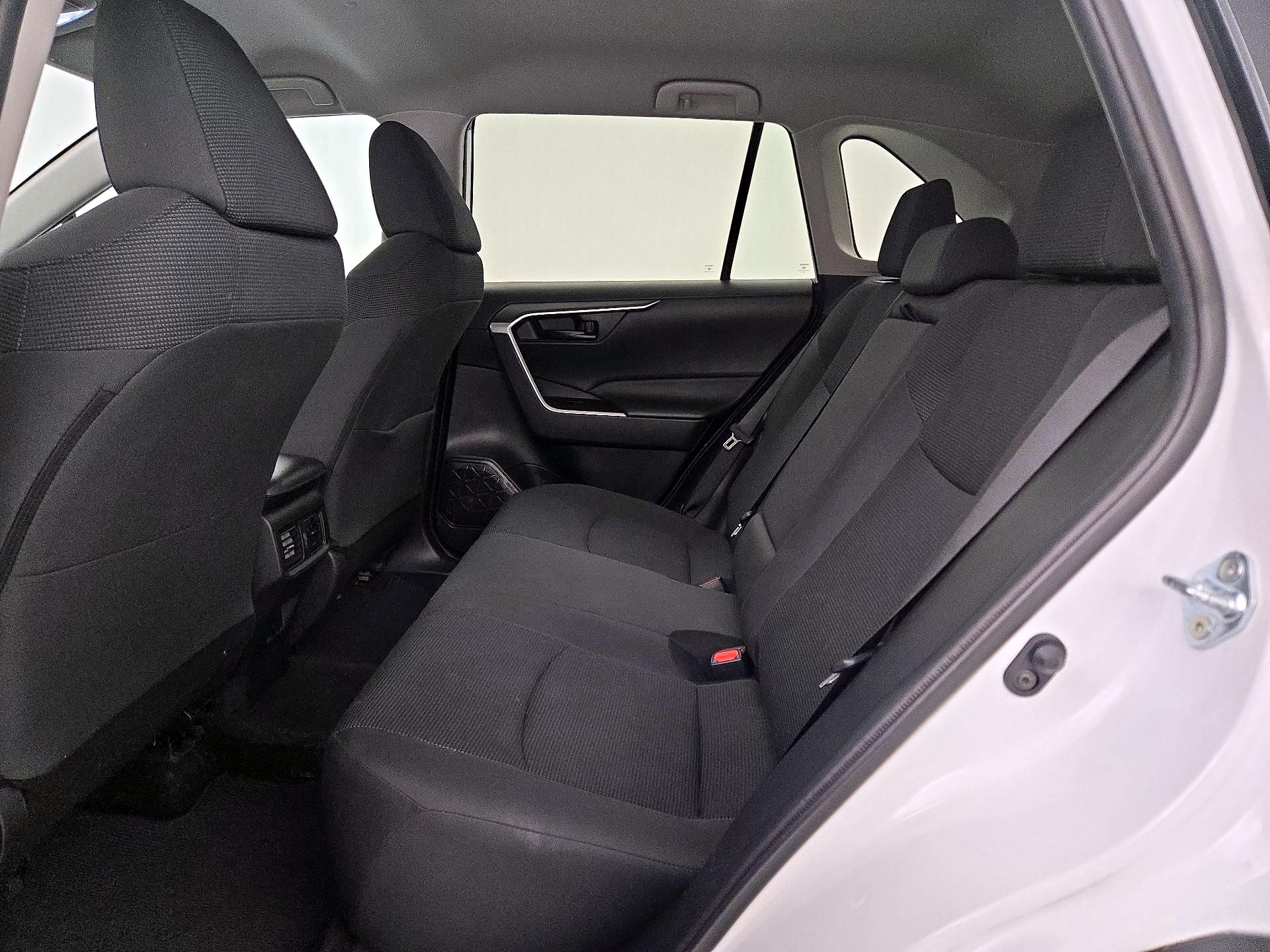 Thumbnail: 2024 Toyota RAV4 - 19