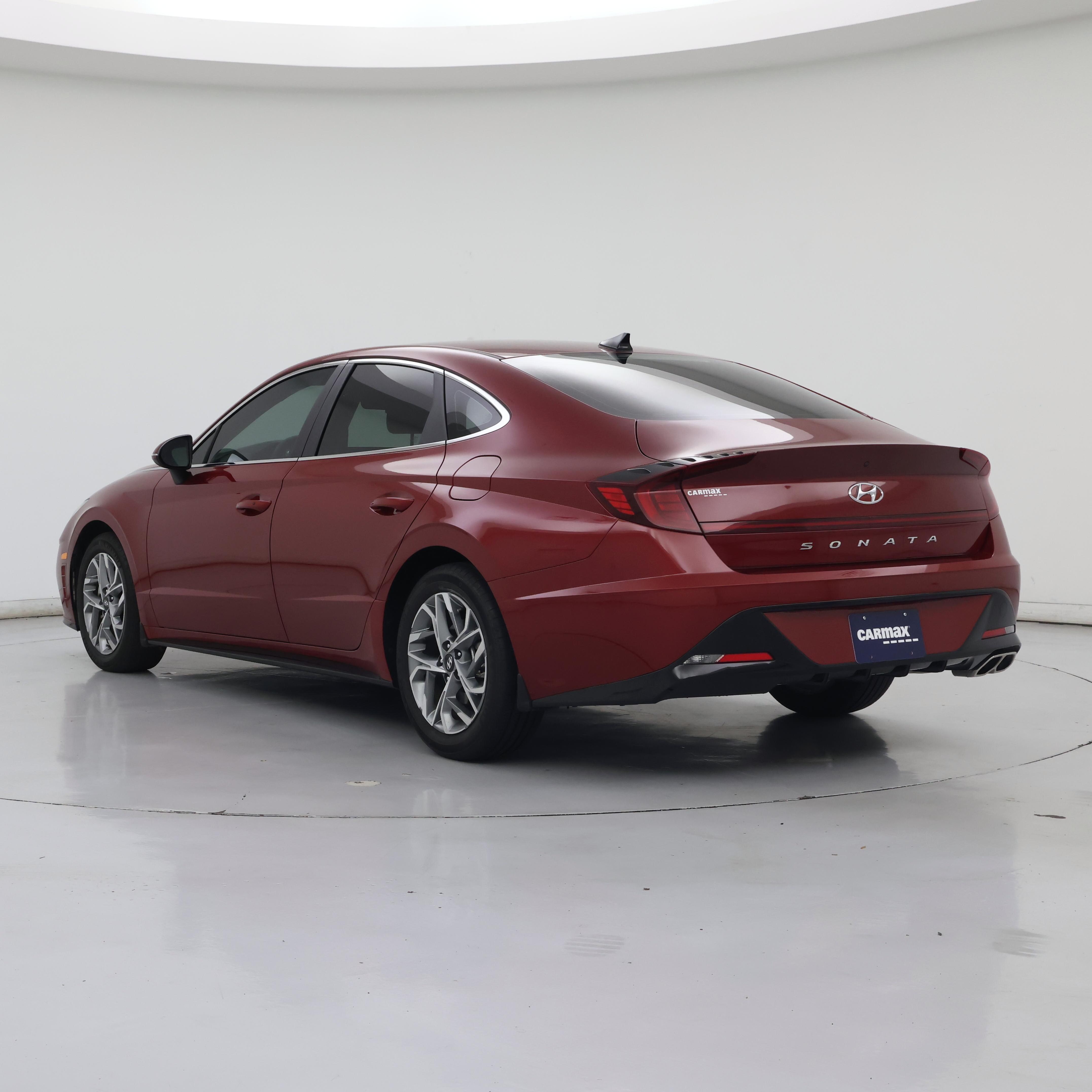 Thumbnail: 2023 Hyundai Sonata - 2