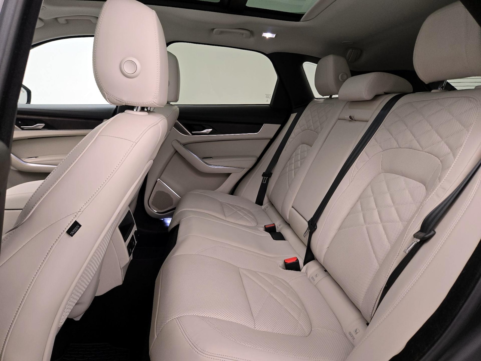 2021 Jaguar F-Pace S - Photo 22