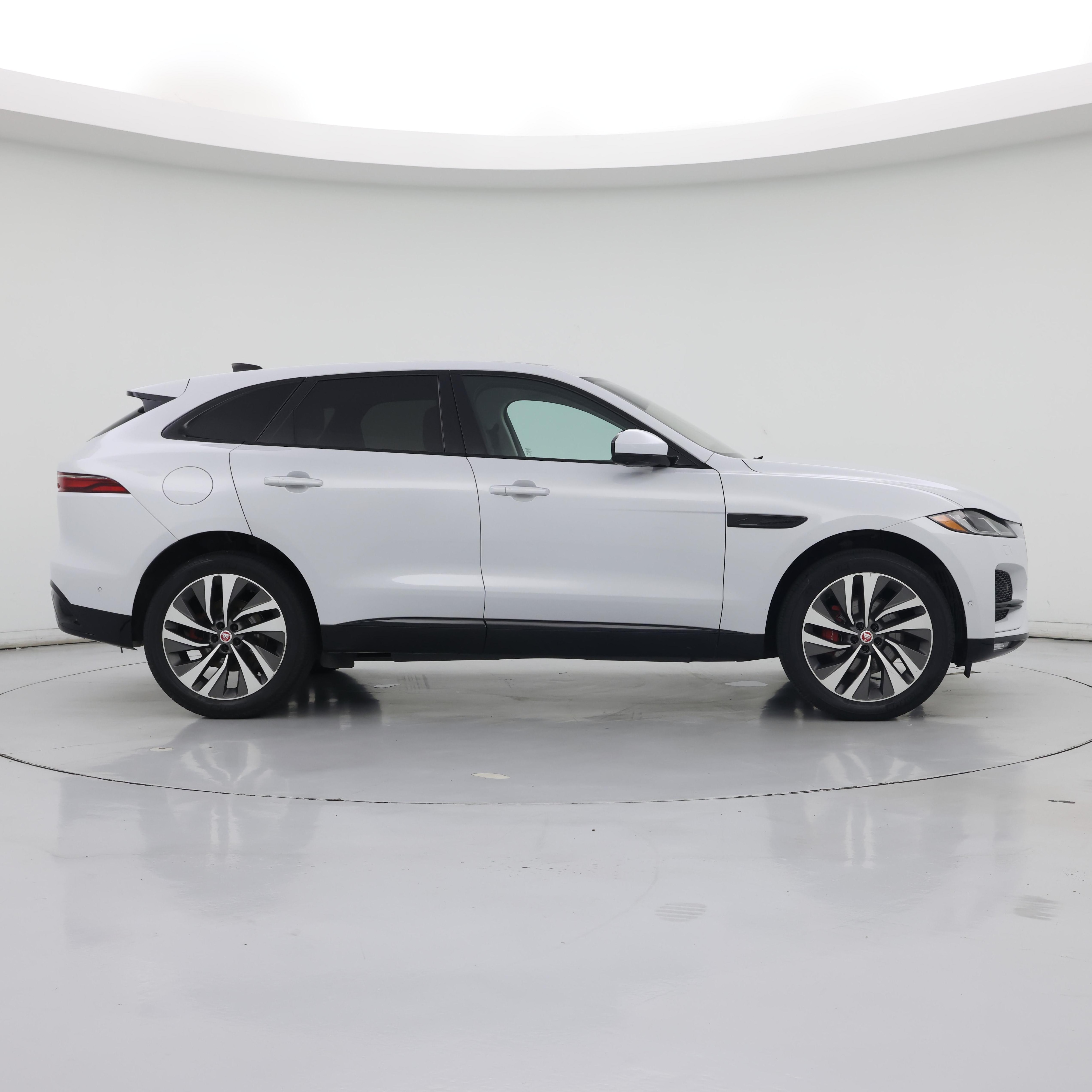 Thumbnail: 2021 Jaguar F-Pace - 7