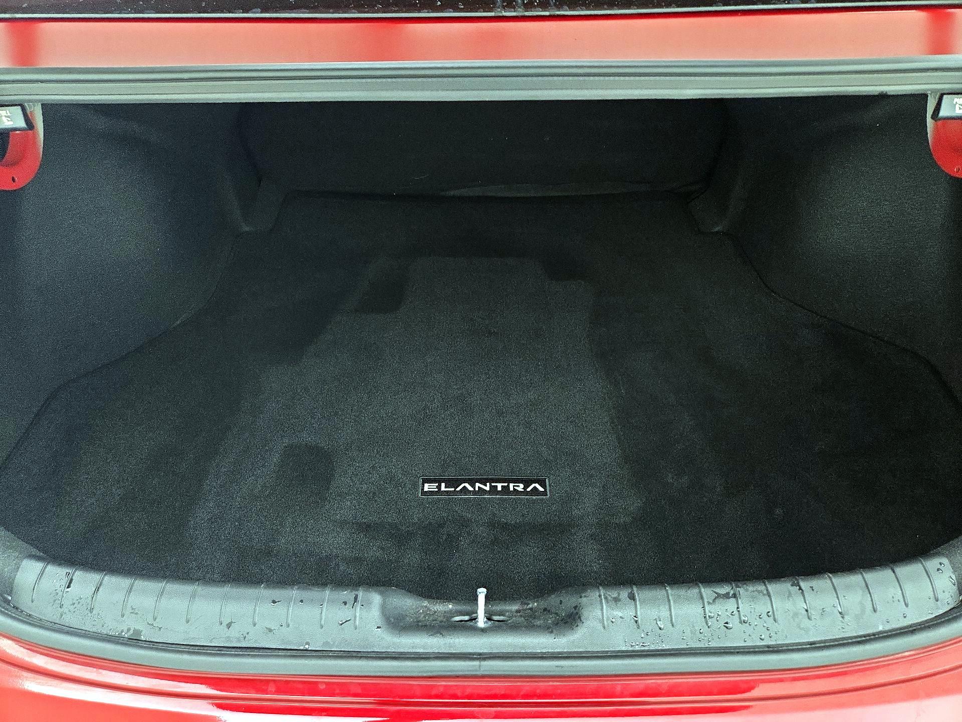 Thumbnail: 2025 Hyundai Elantra - 20