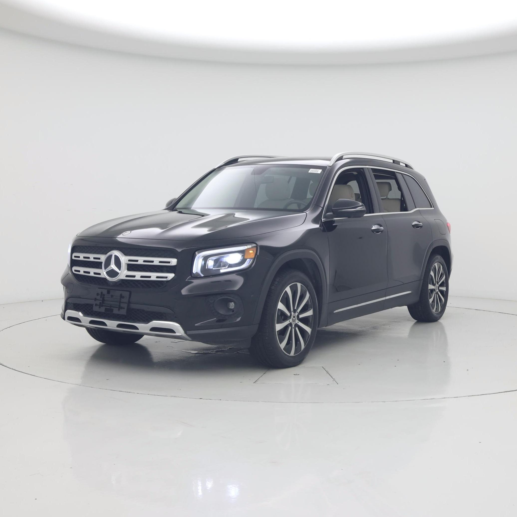 Thumbnail: 2023 Mercedes-Benz GLB - 4