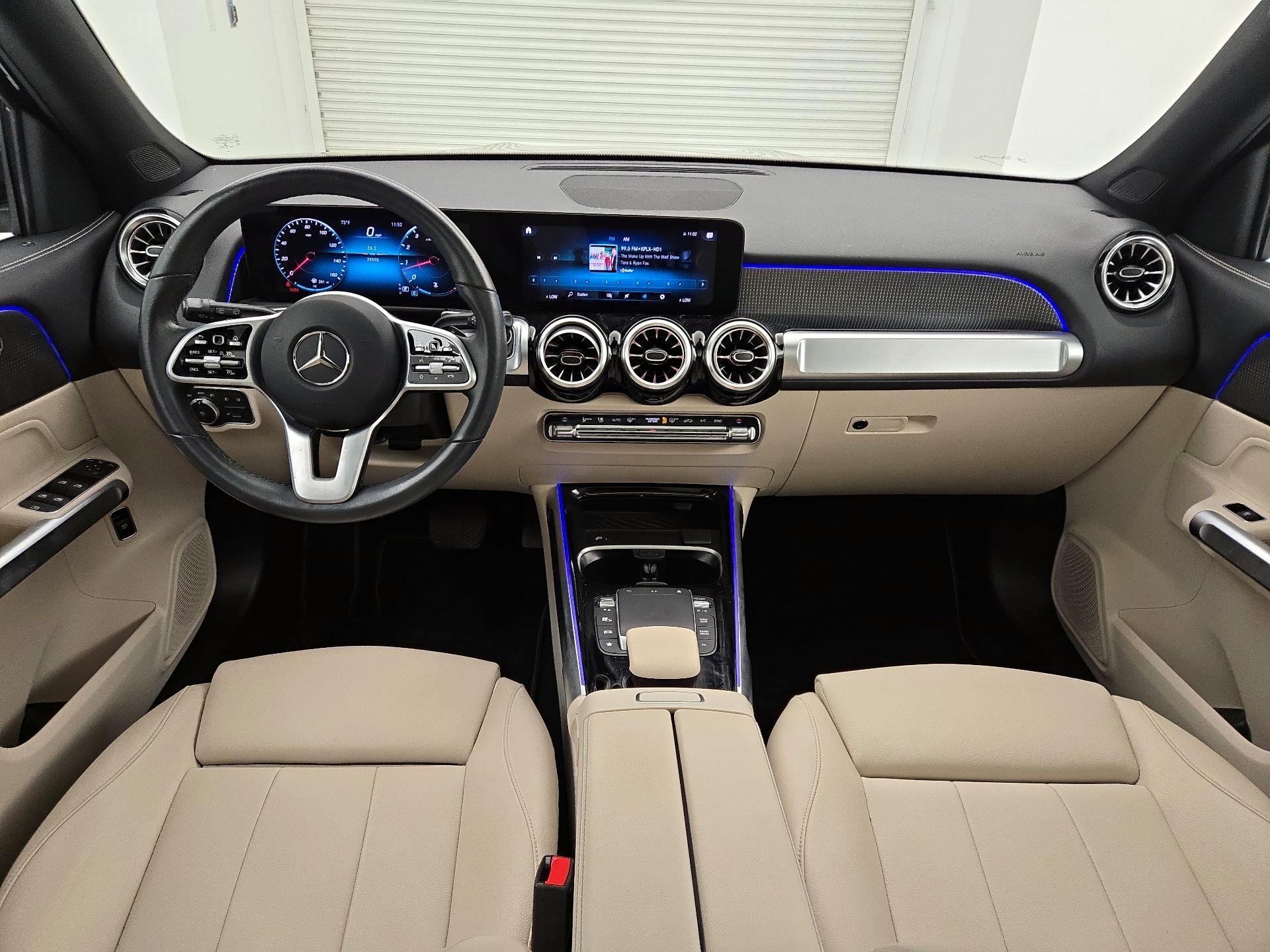 Thumbnail: 2022 Mercedes-Benz GLB - 9