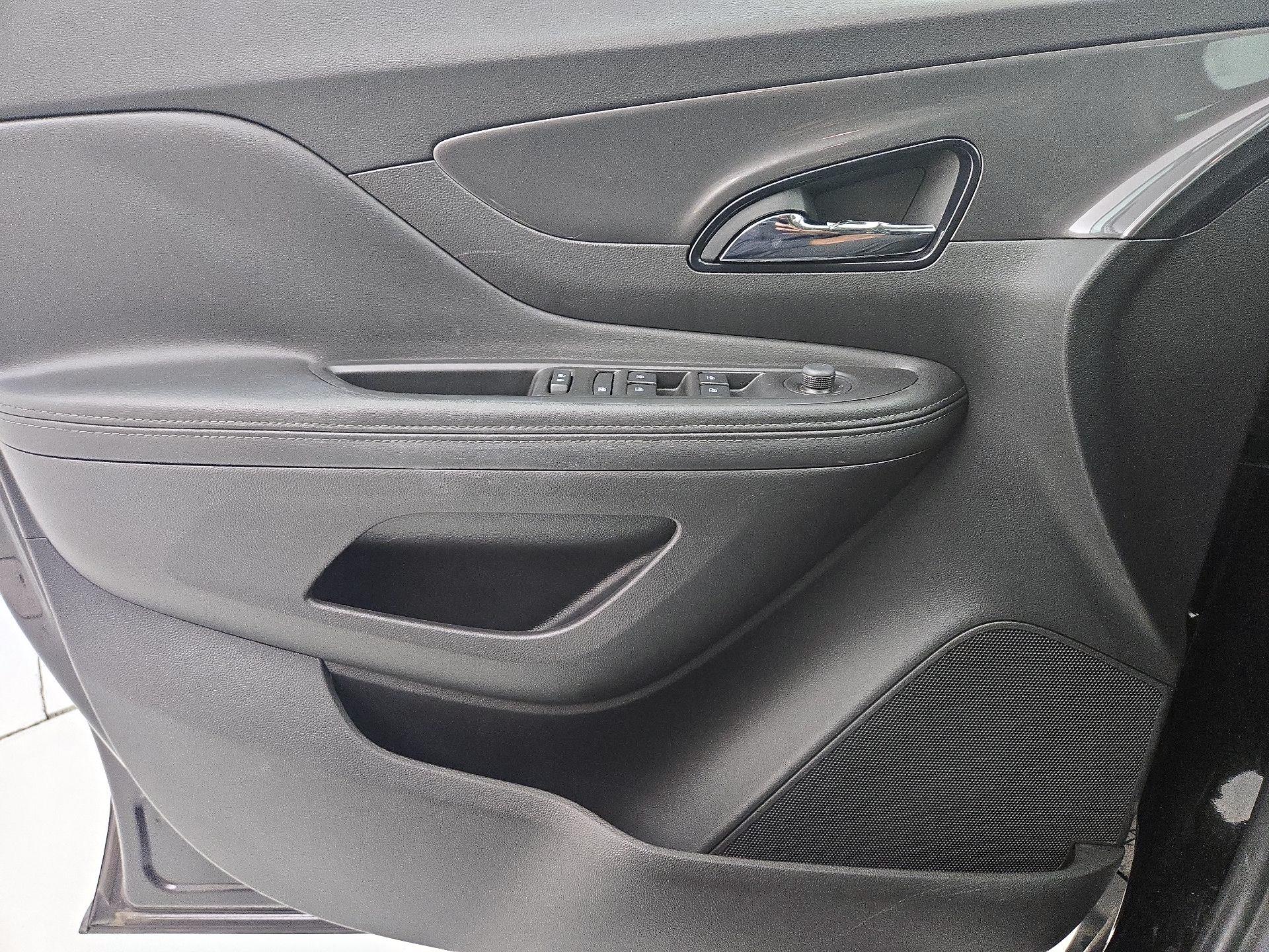 Thumbnail: 2021 Buick Encore - 12