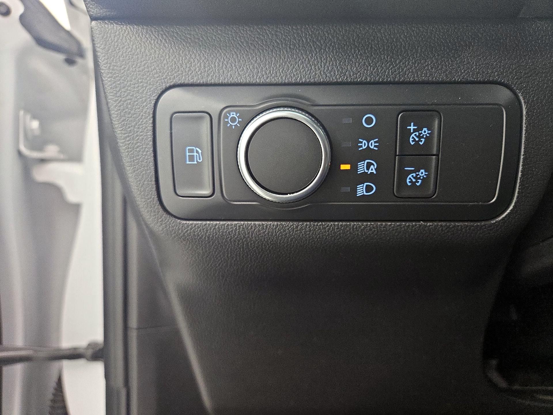 Thumbnail: 2022 Ford Escape - 13