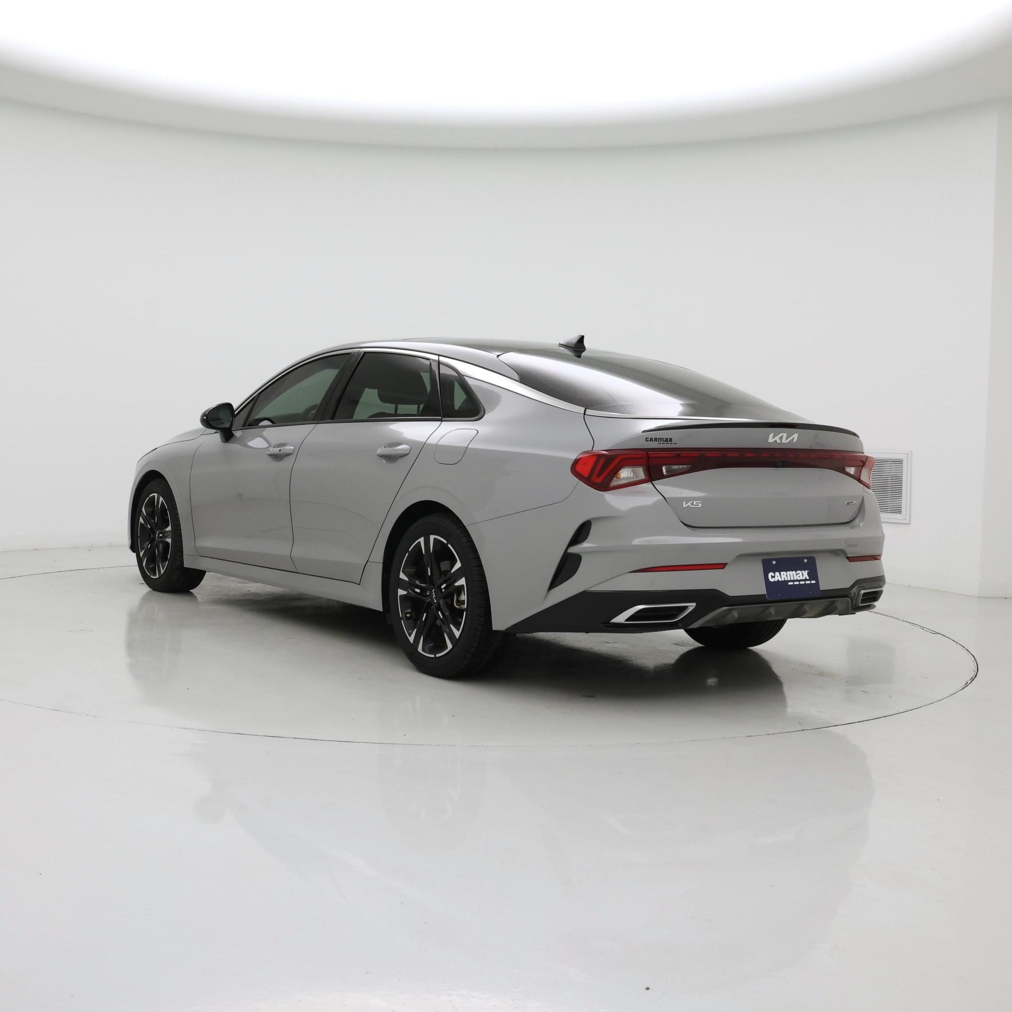 Thumbnail: 2023 Kia K5 - 2