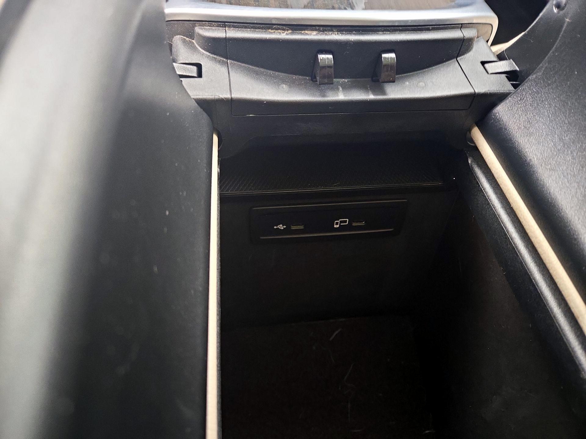 Thumbnail: 2022 Mercedes-Benz GLC - 18