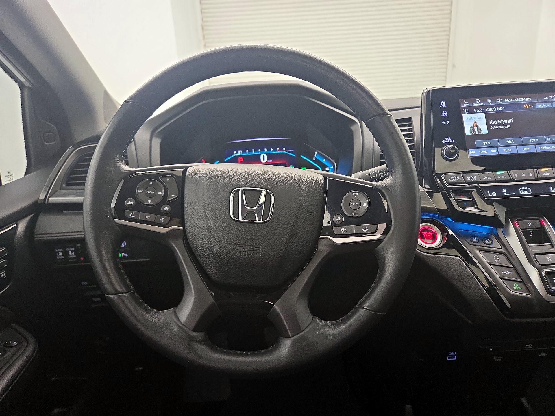 Thumbnail: 2022 Honda Odyssey - 10