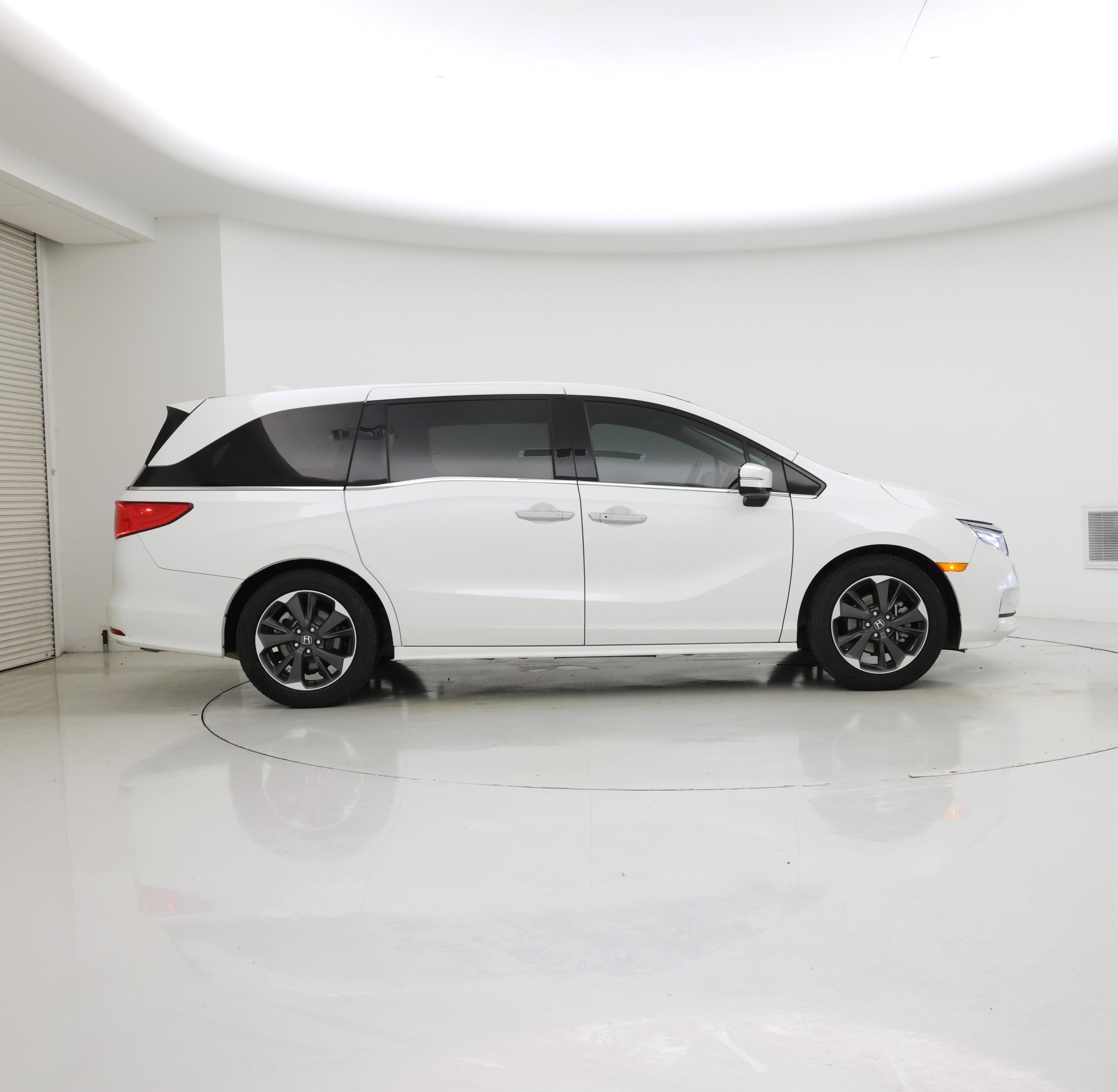Thumbnail: 2022 Honda Odyssey - 7