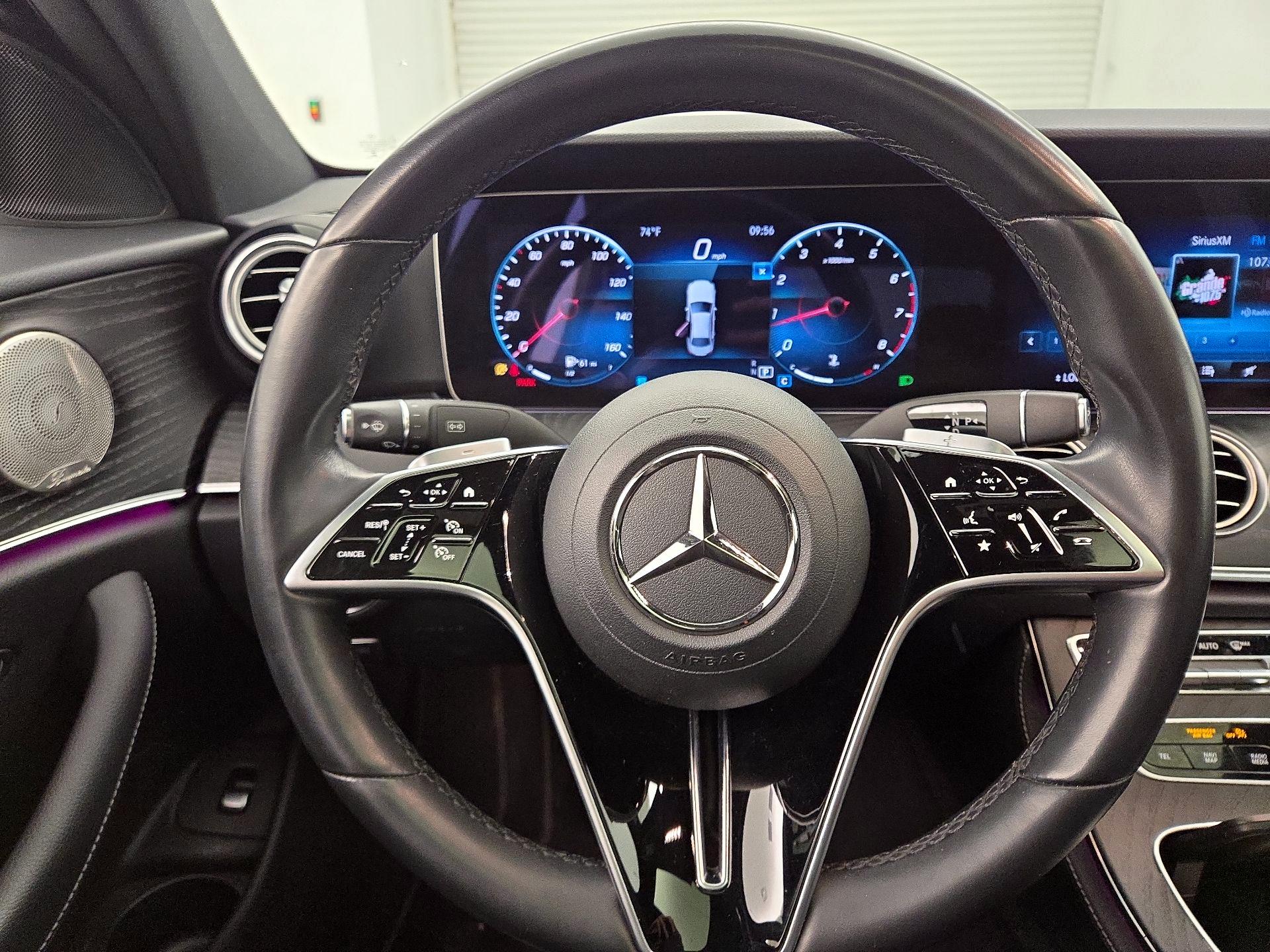 Thumbnail: 2022 Mercedes-Benz E-Class - 10