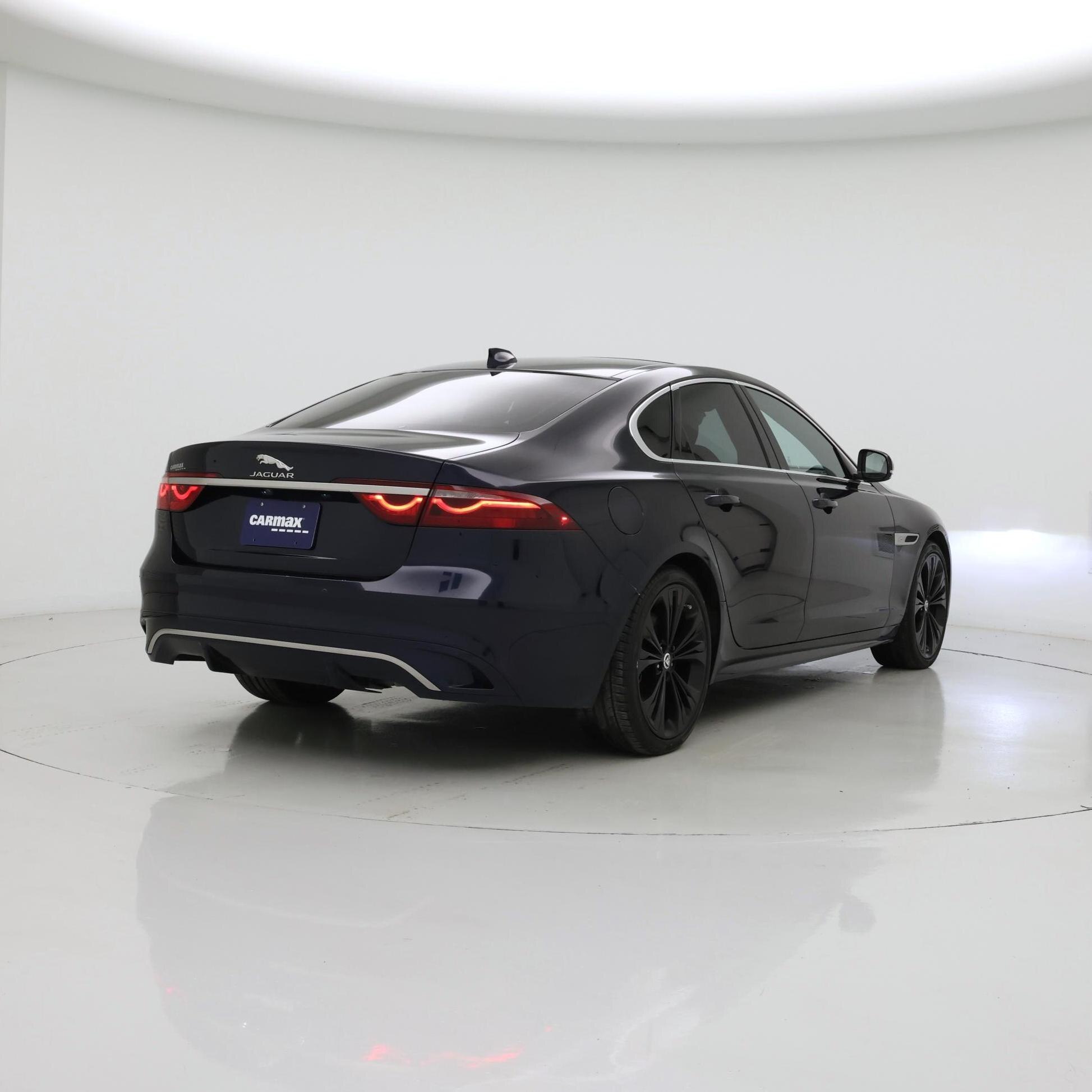 Thumbnail: 2024 Jaguar XF - 8