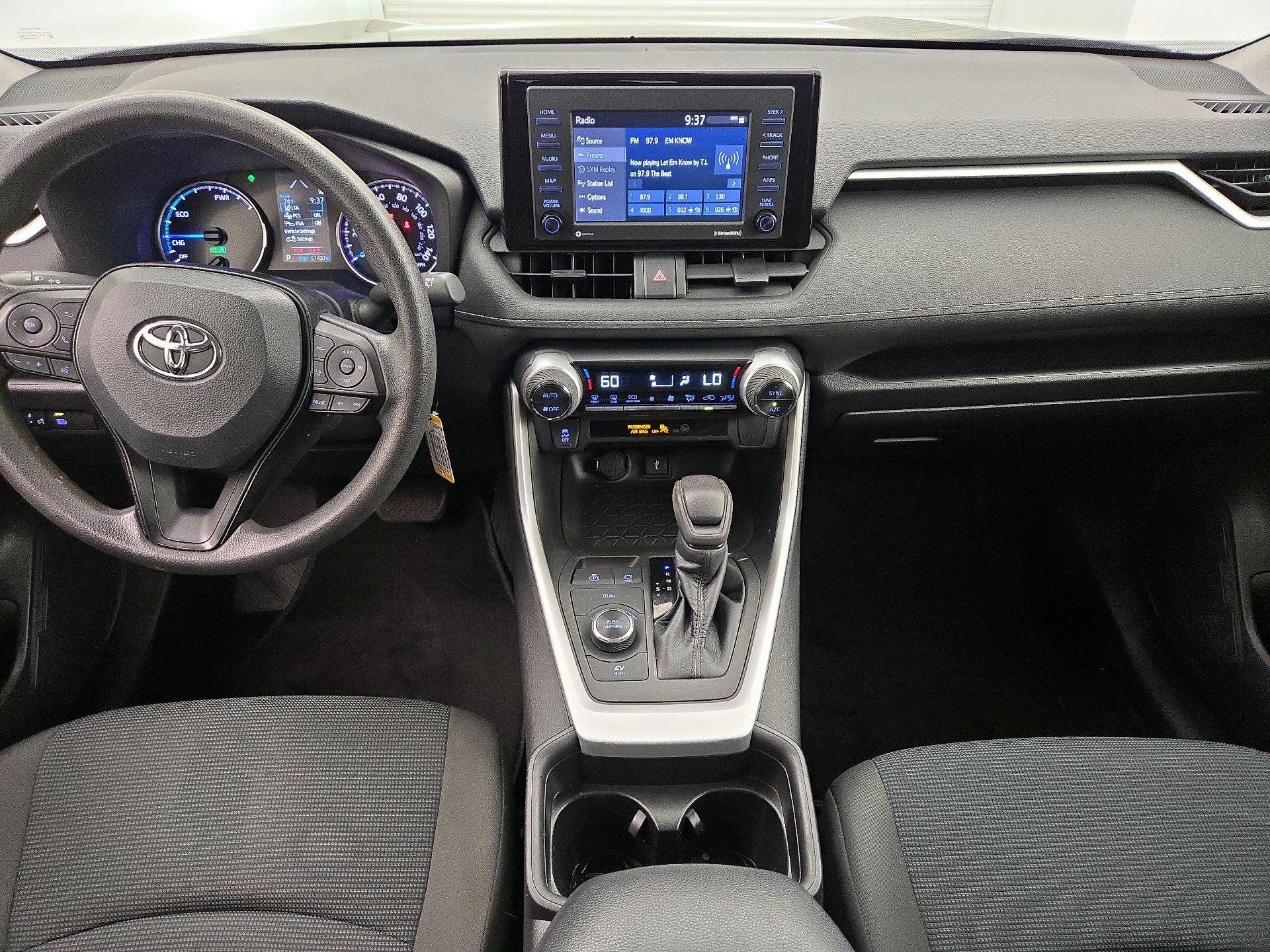 Thumbnail: 2021 Toyota RAV4 - 9