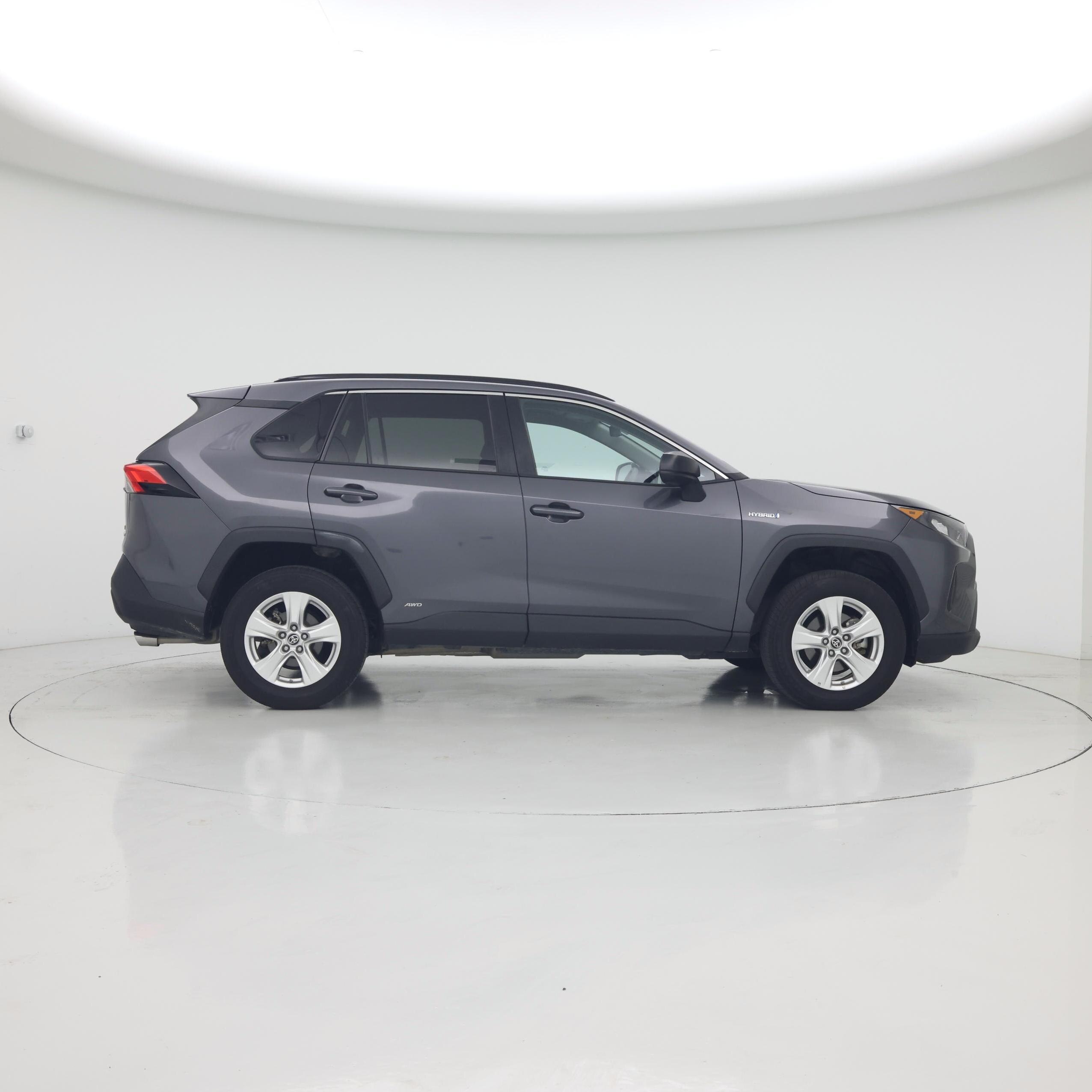 Thumbnail: 2021 Toyota RAV4 - 7