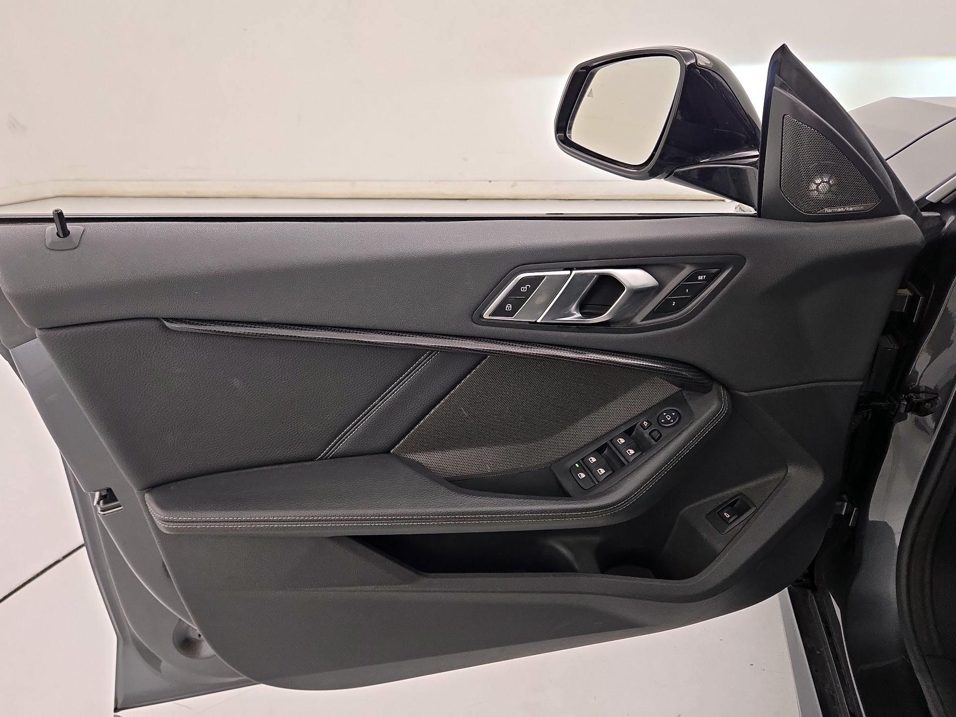 Thumbnail: 2021 BMW 2 Series - 12