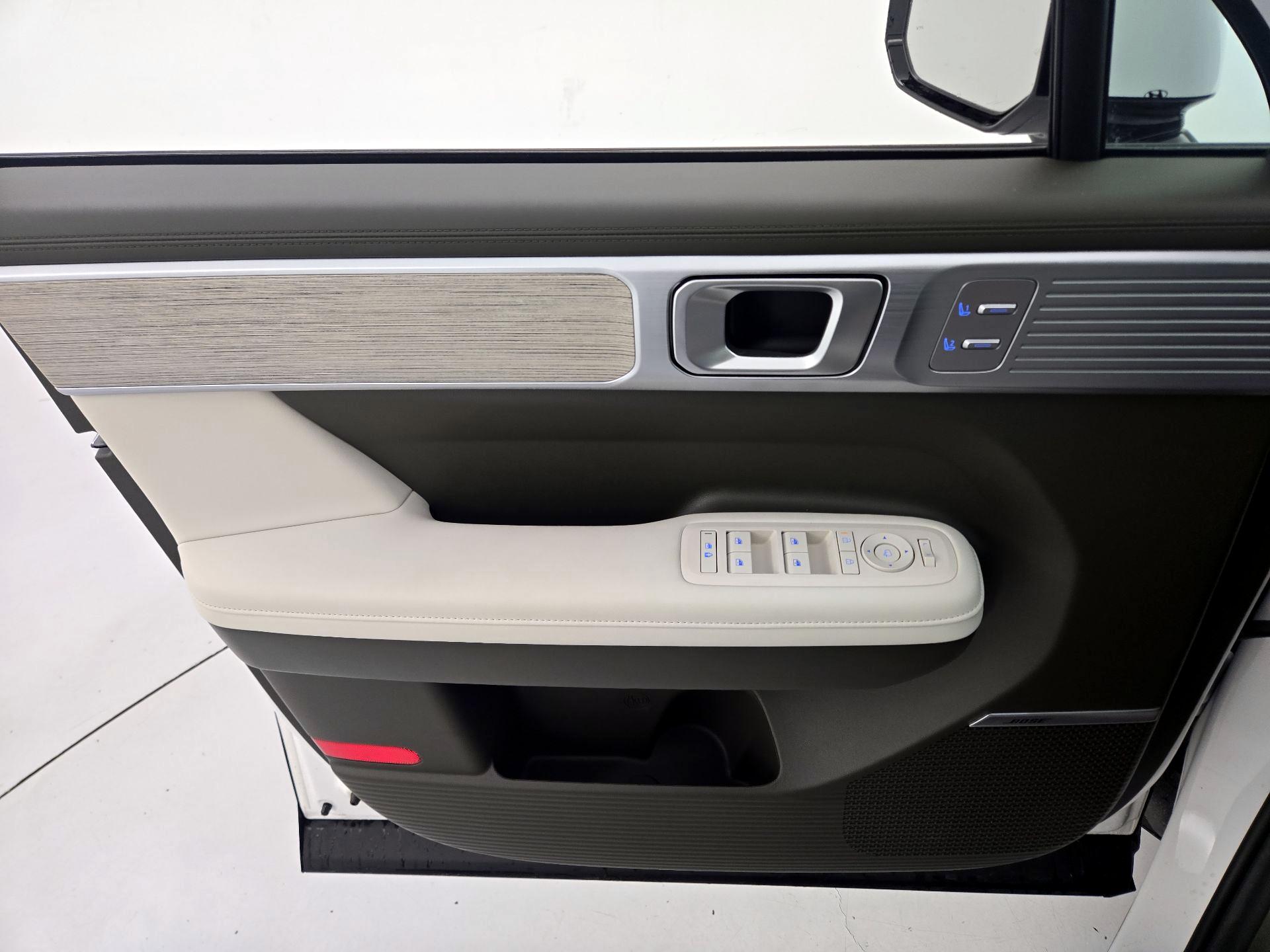 Thumbnail: 2025 Hyundai Santa Fe - 12